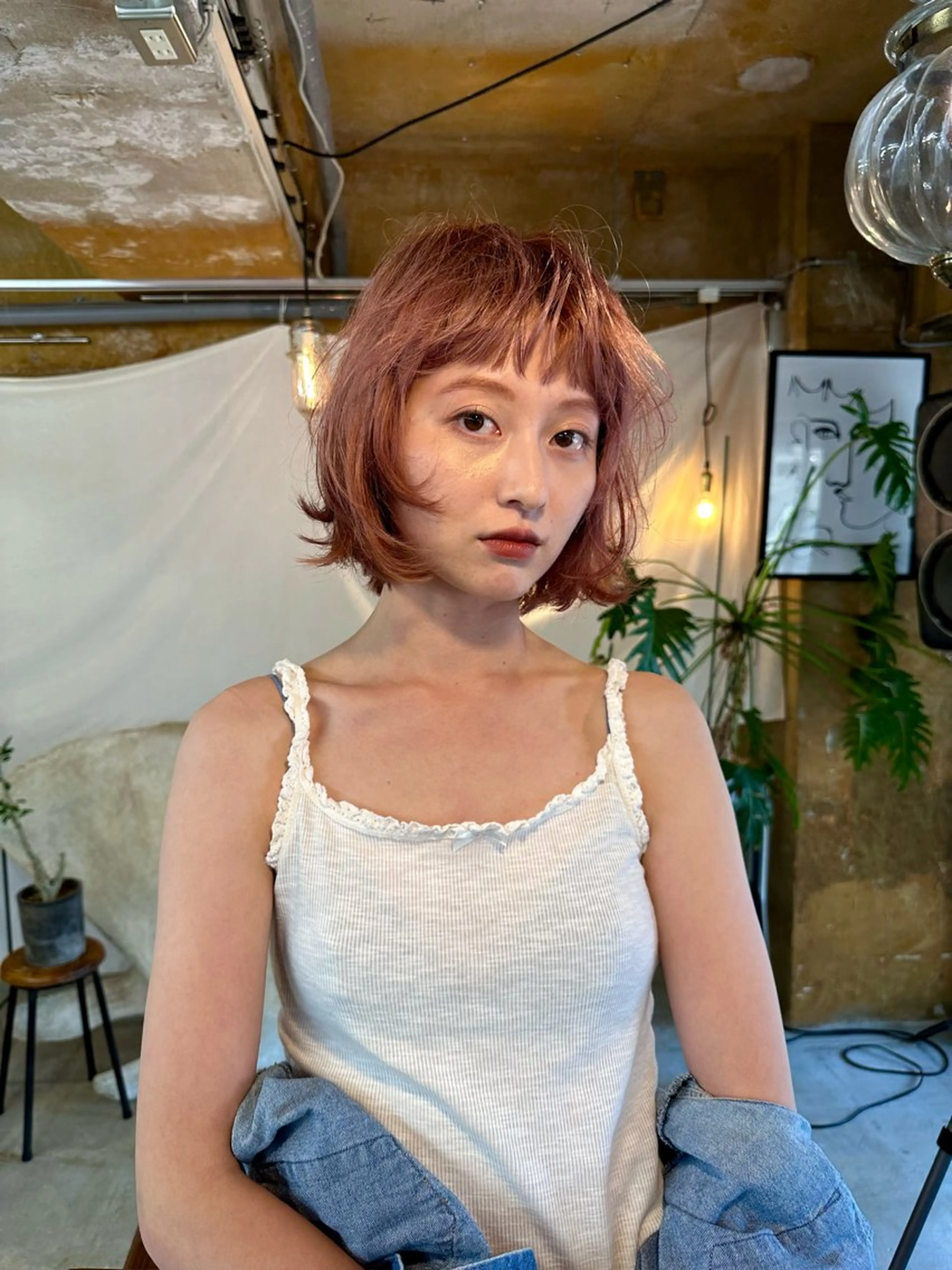 ショート カラー ブリーチ ピンクカラー ボブ レイヤーカット GATTACA RYOのヘアスタイル