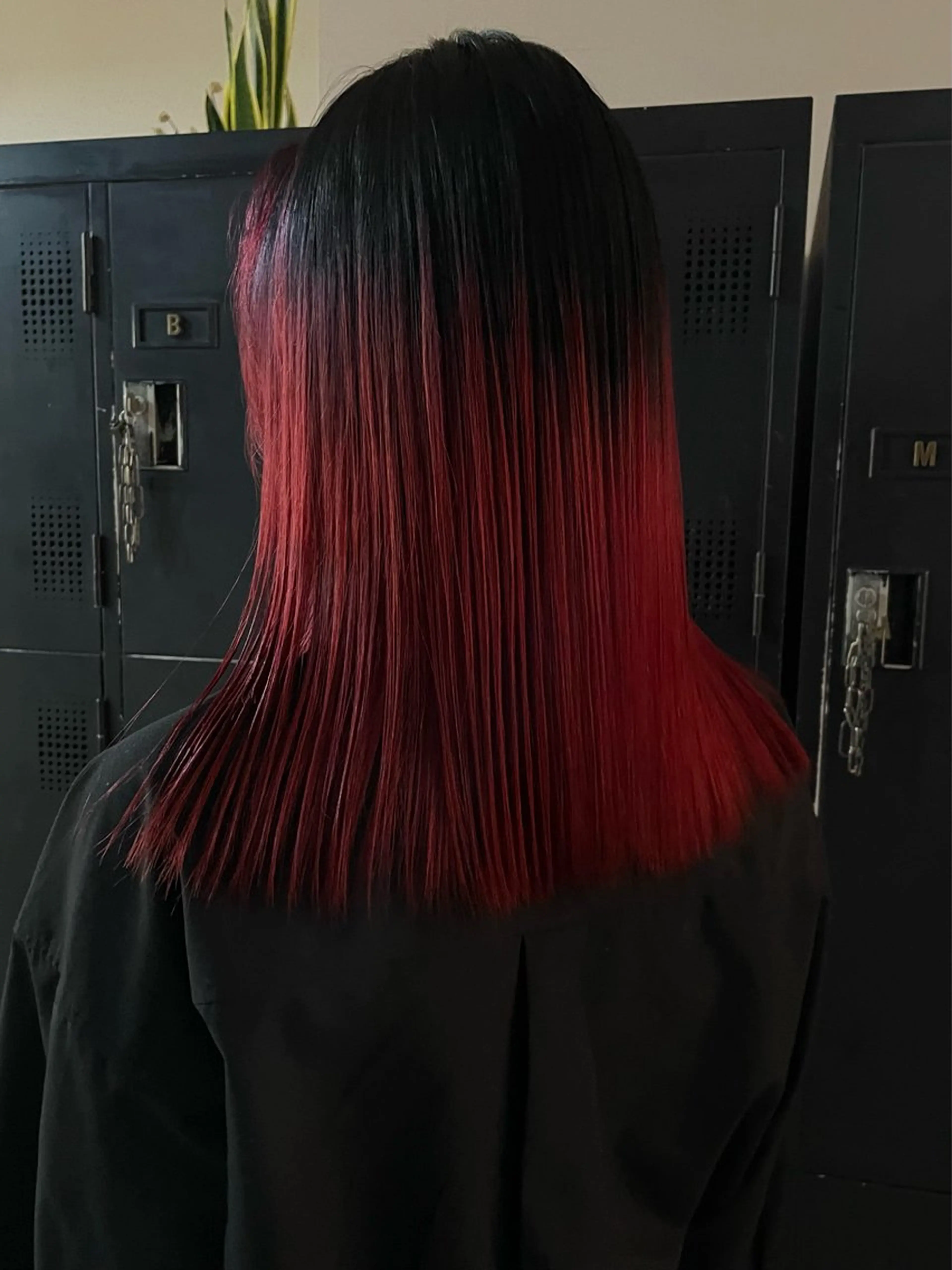 セミロング ヘアカラー 前田 海耀のヘアスタイル