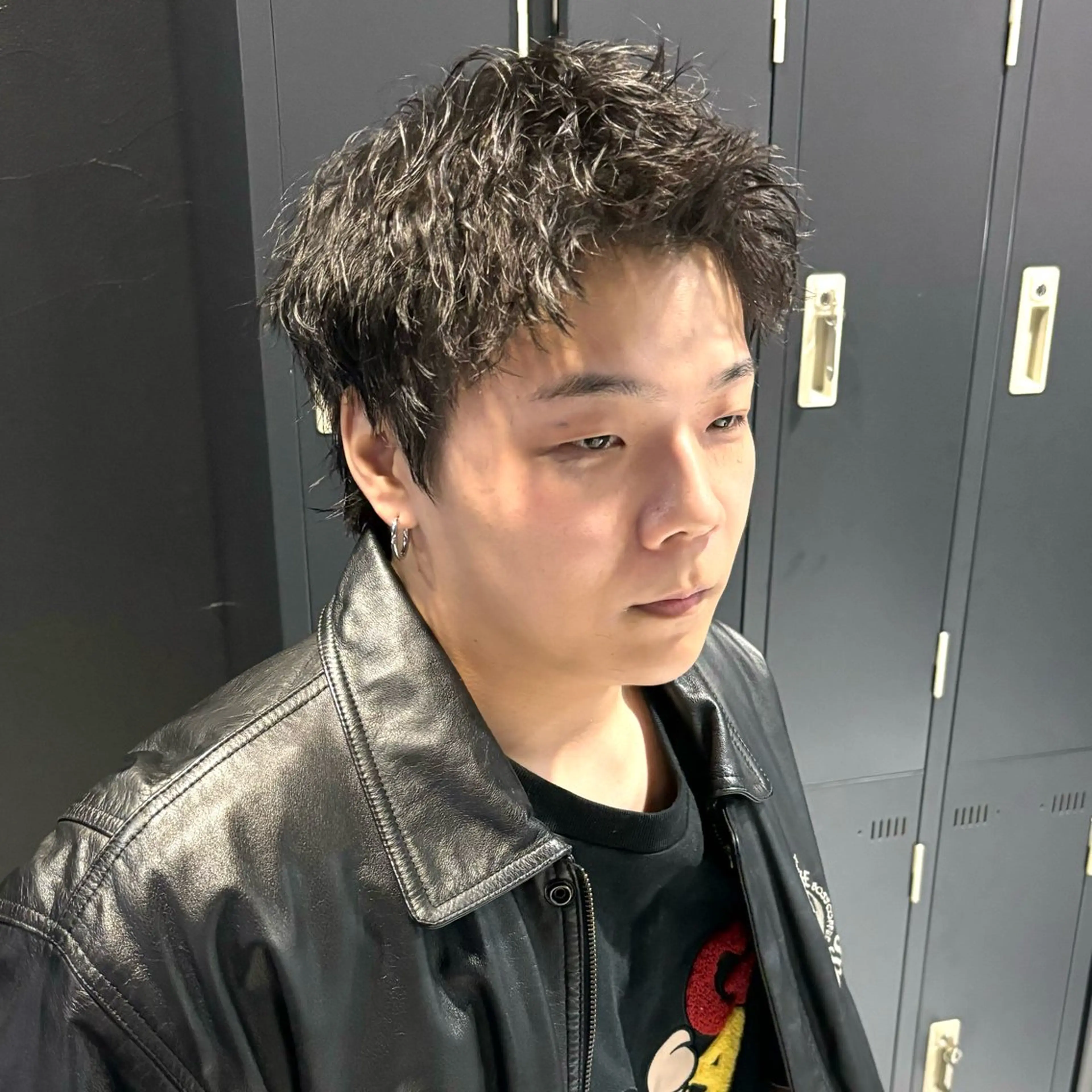 ショート パーマ メンズ メンズパーマ スパイキーショート ツイストスパイラルパーマ ショートヘア スパイラルパーマ スパイキーショート アメ村【戸兵吏駒】のヘアスタイル