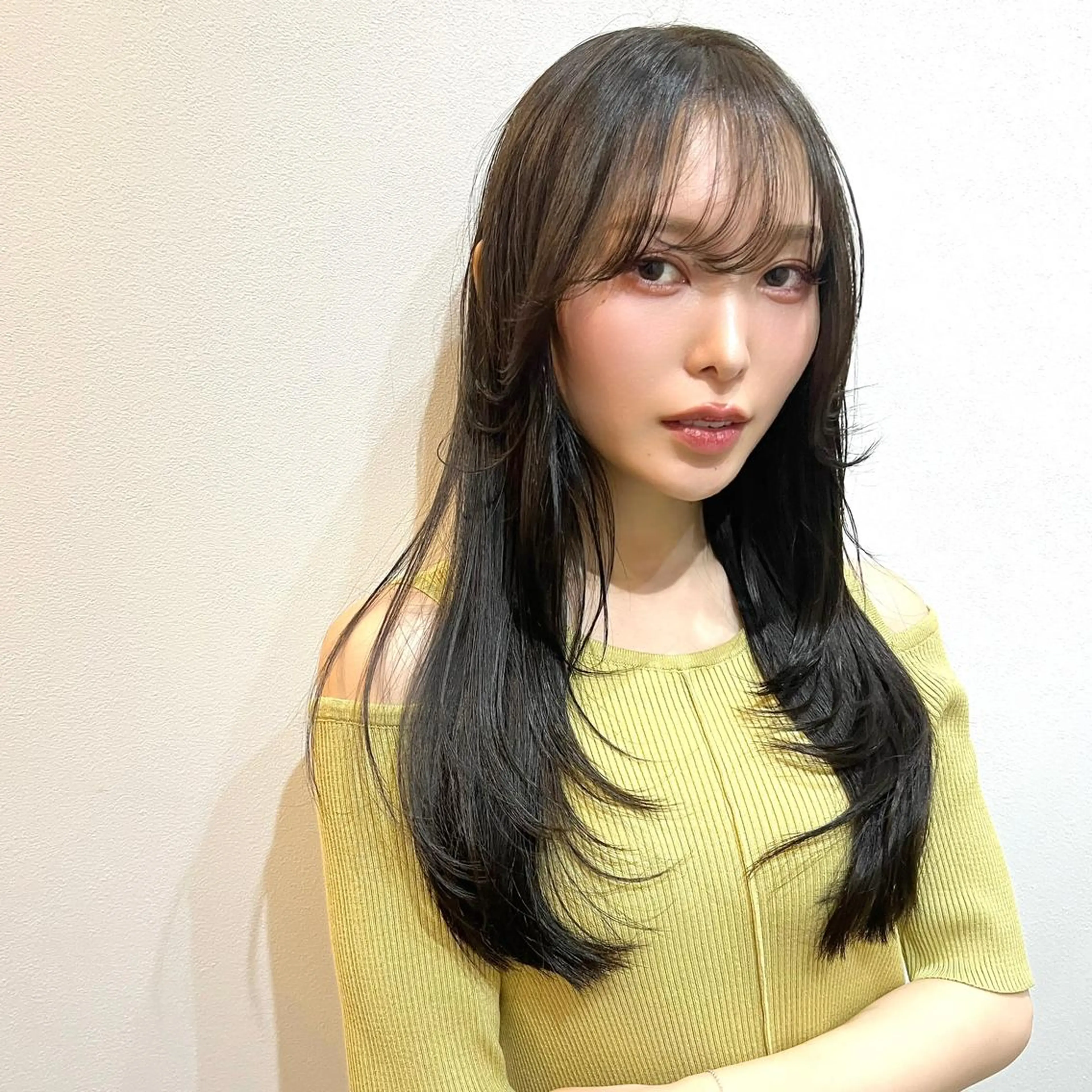 ミディアム カラー ヘアアレンジ 韓国風ヘア レイヤーカット 顔まわり職人🇰🇷 韓国ヘア/KAITOのヘアスタイル
