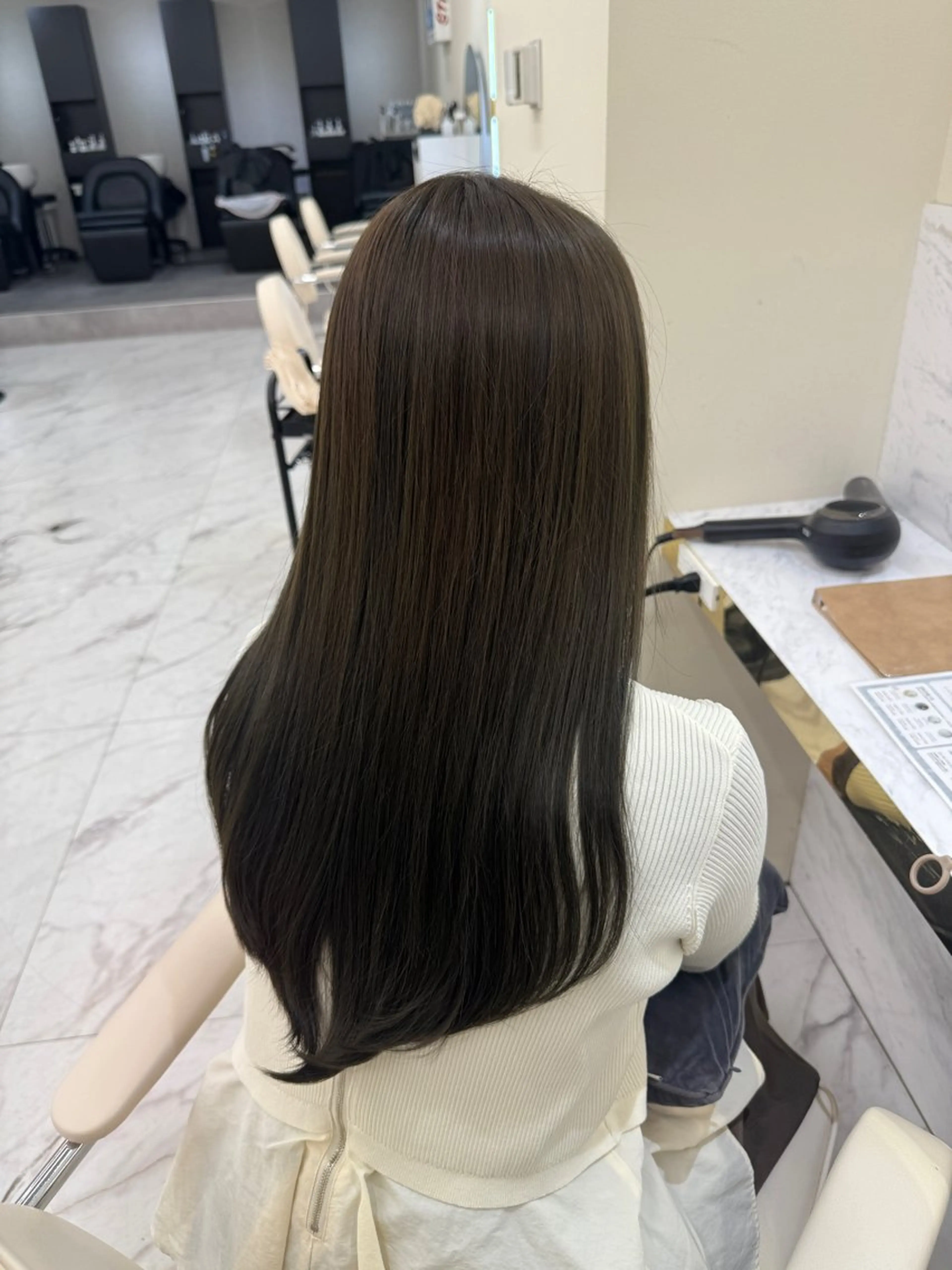 ロング カラー オリーブカラー ヘアカラー 韓国ヘア🇰🇷艶 カラー/sakuraのヘアスタイル