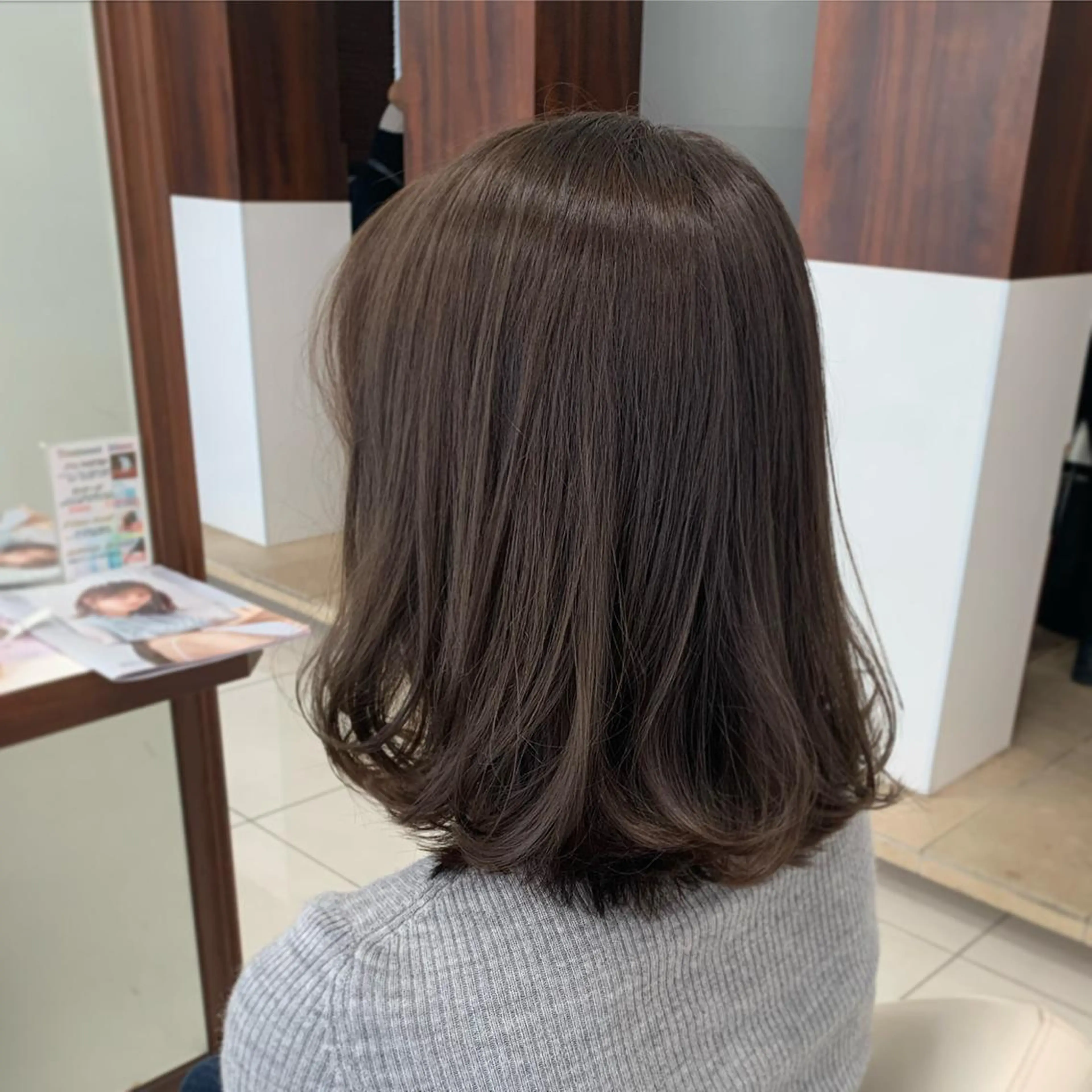 ミディアム カラー ally新百合ヶ丘 フジムラユウスケのヘアスタイル