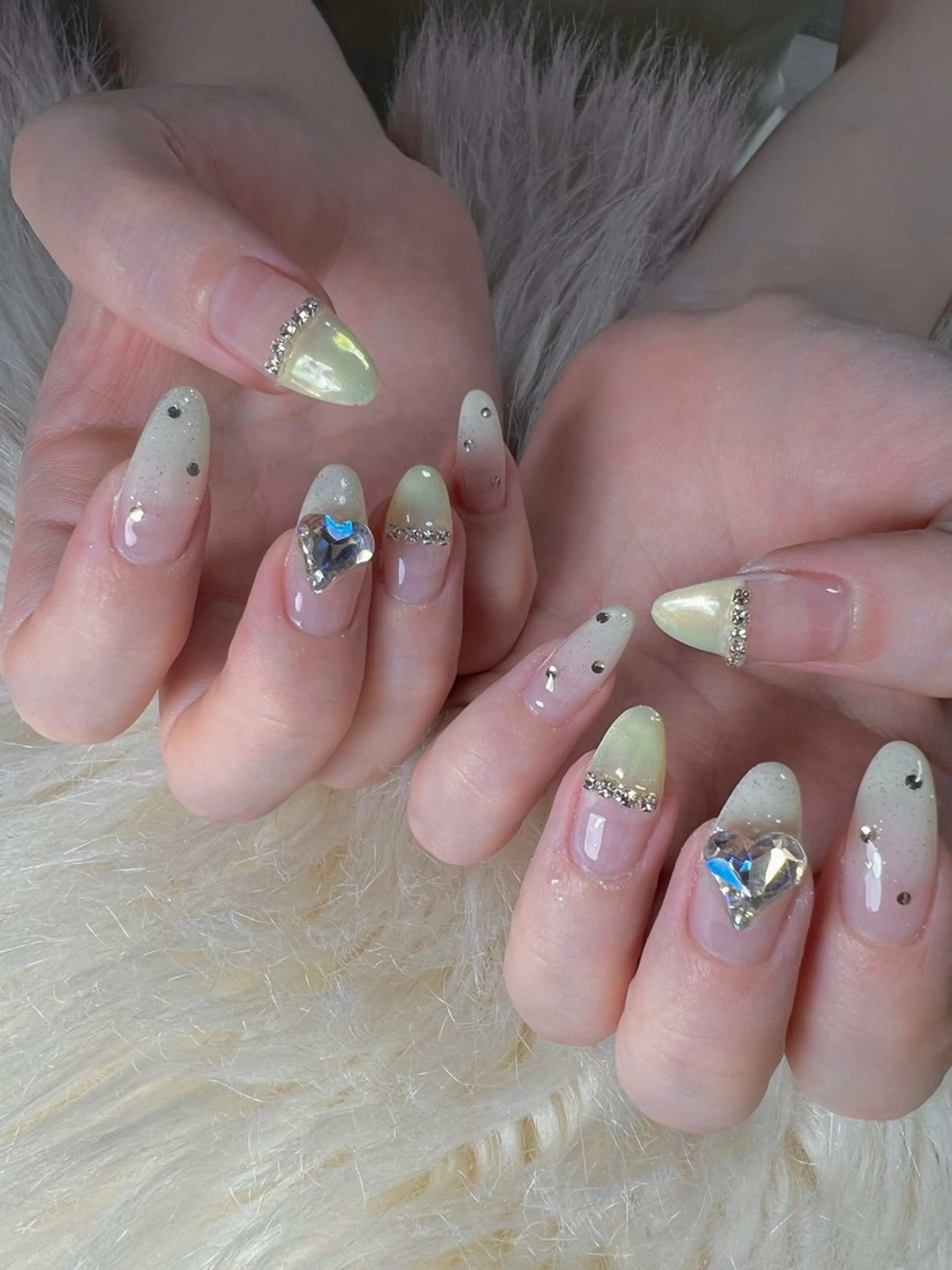 ネイル ジェルネイル グラデーション 持ち込み パラジェル ストーンネイル flowers nailのネイルデザイン