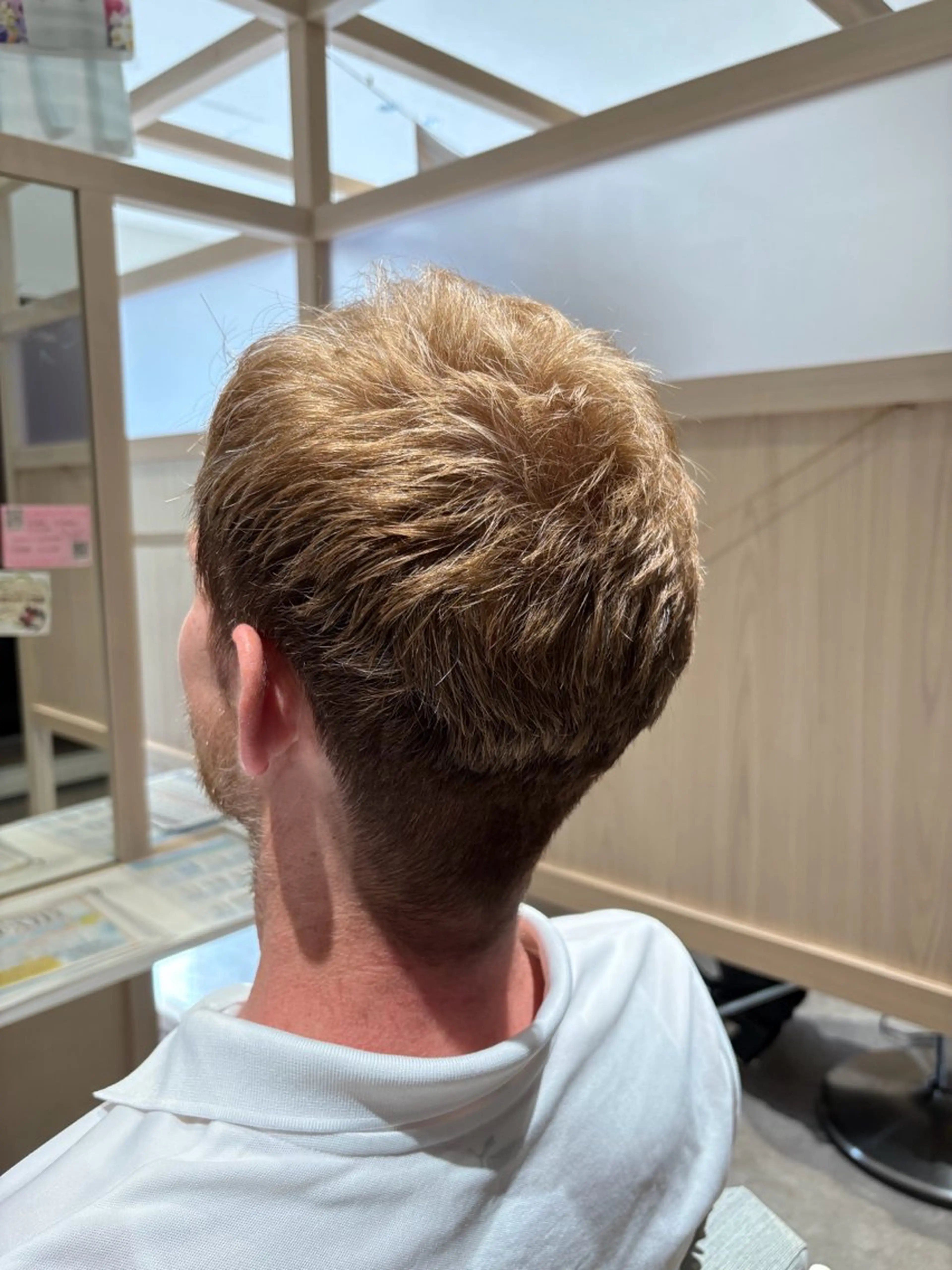 カラー メンズ 越後 匡貴のヘアスタイル