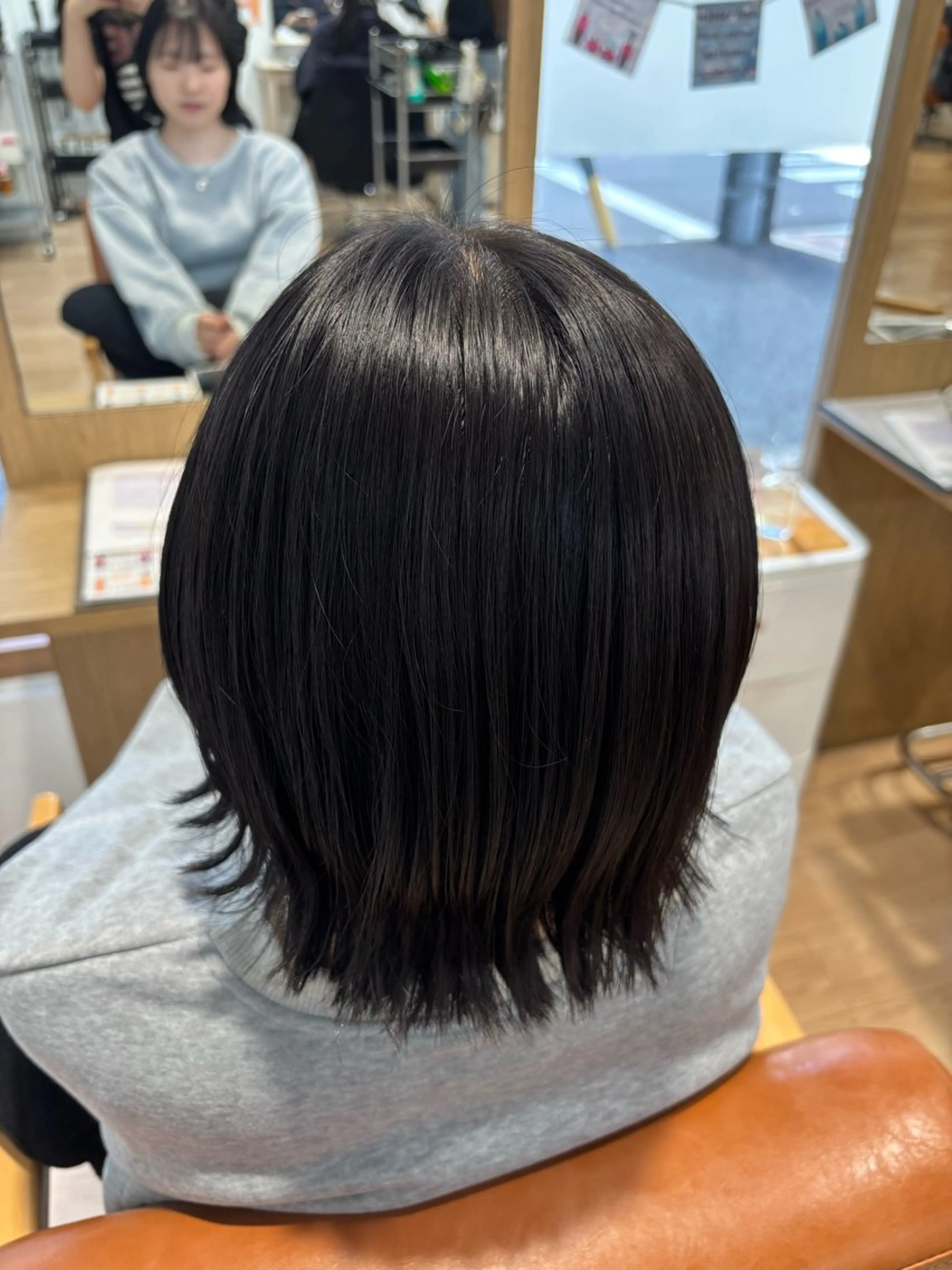 ショート 石原 結依のヘアスタイル