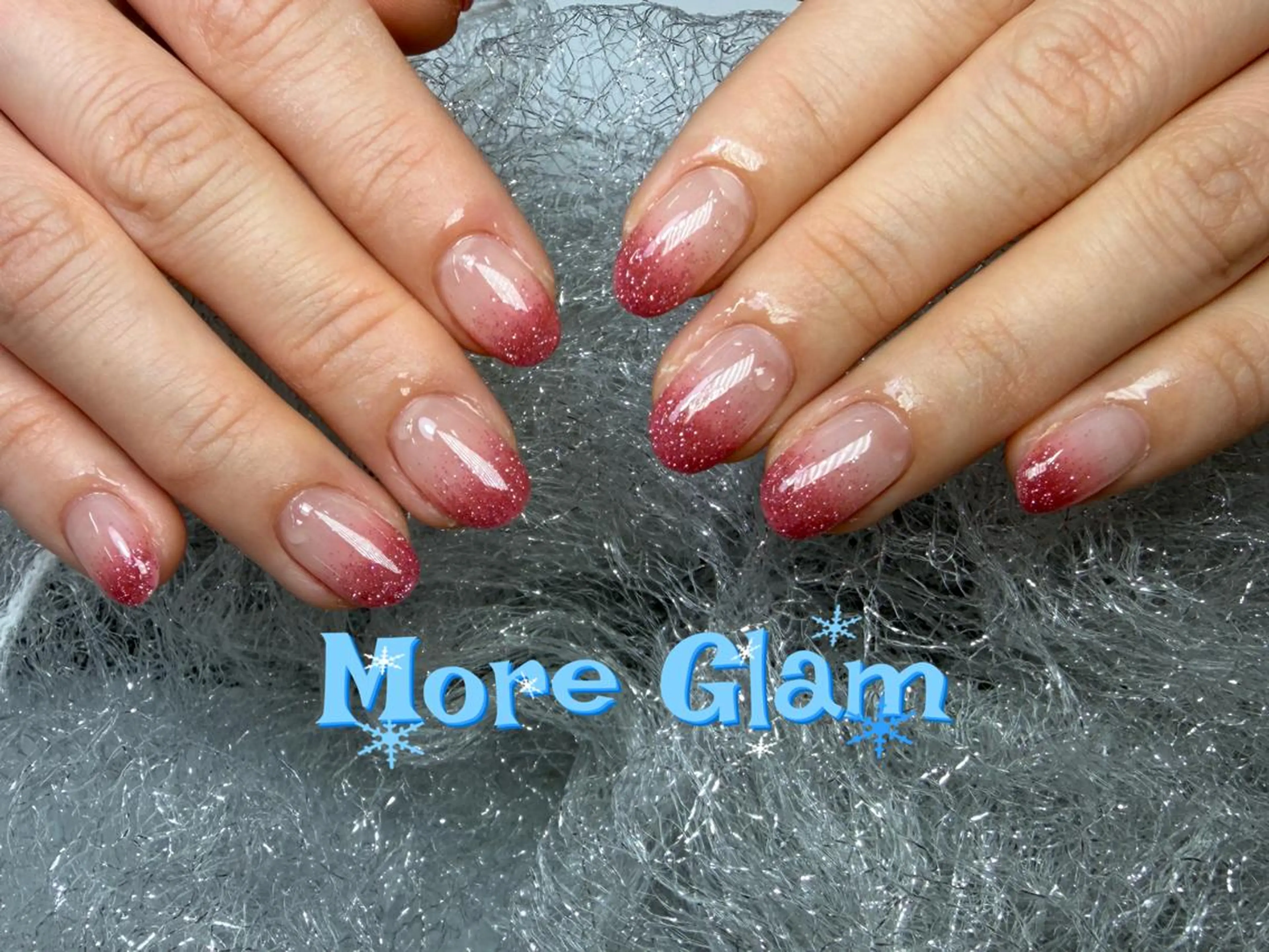 ネイル 長さ出し フットネイル フレンチネイル ジェルネイル ガラスフレンチ MoreGlam ネイルのネイルデザイン