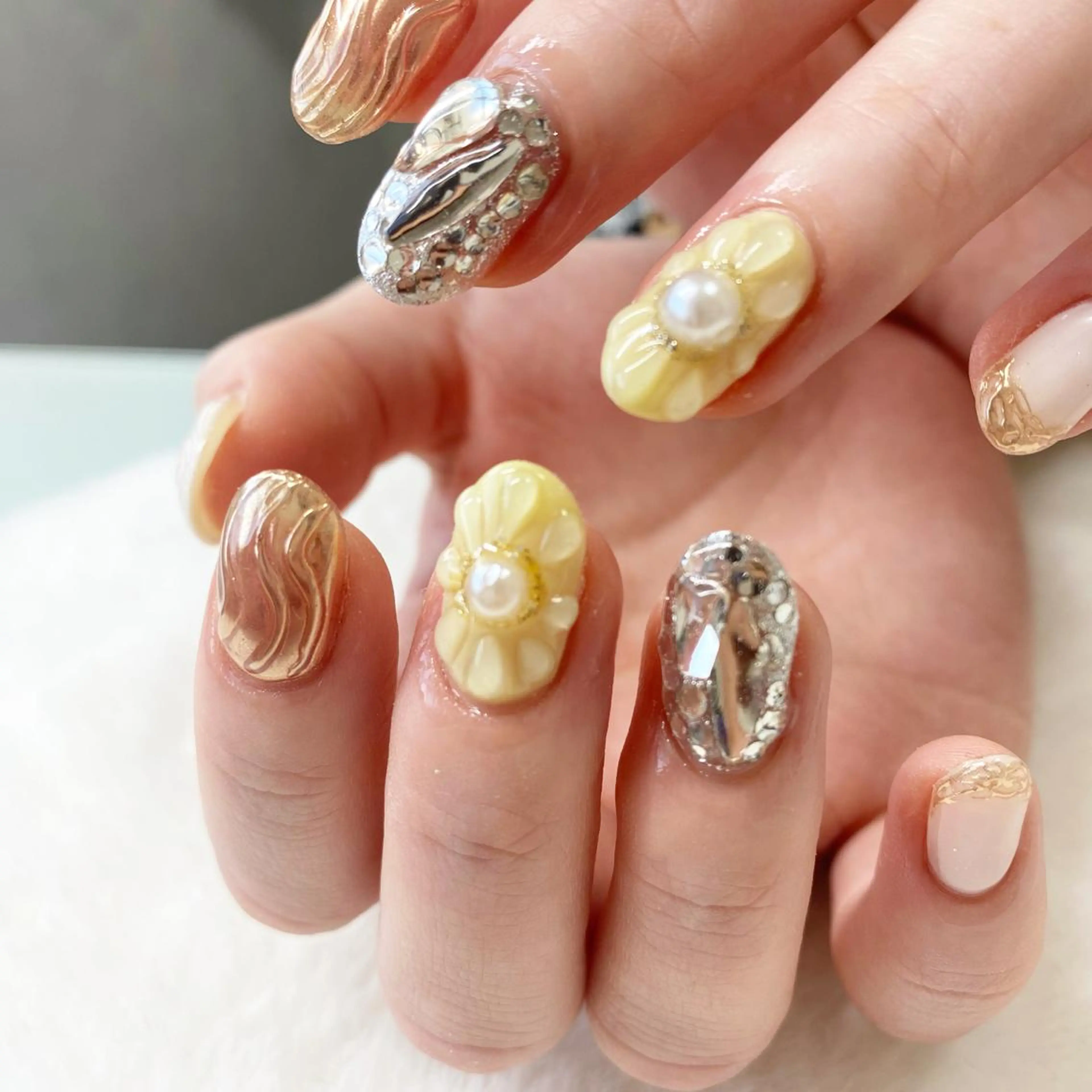 ネイル Laki nailのネイルデザイン