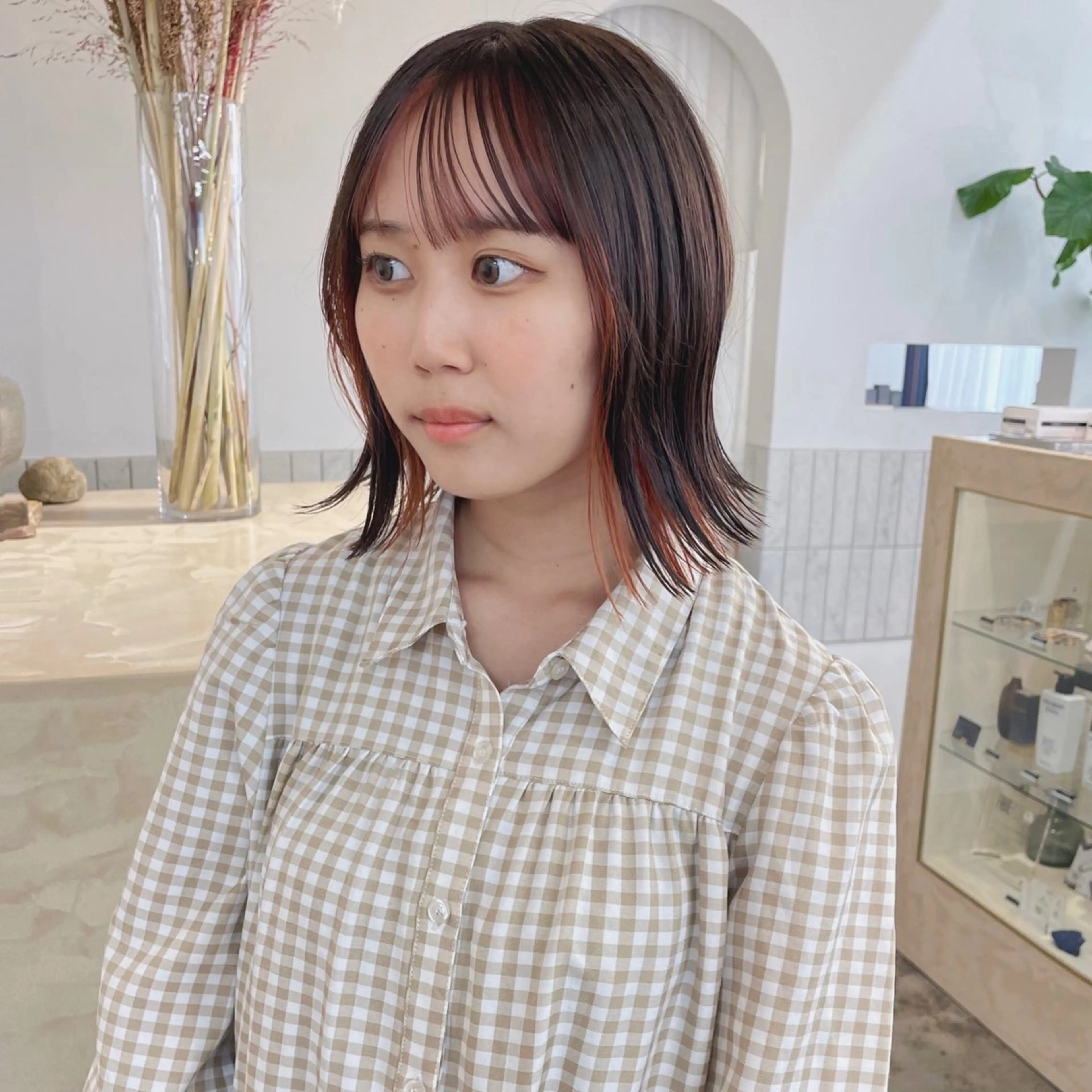 ミディアム カラー ブリーチ ケアブリーチ ダブルカラー イヤリングカラー インナーカラー カット ヘアカラー Terve. おすぎのヘアスタイル