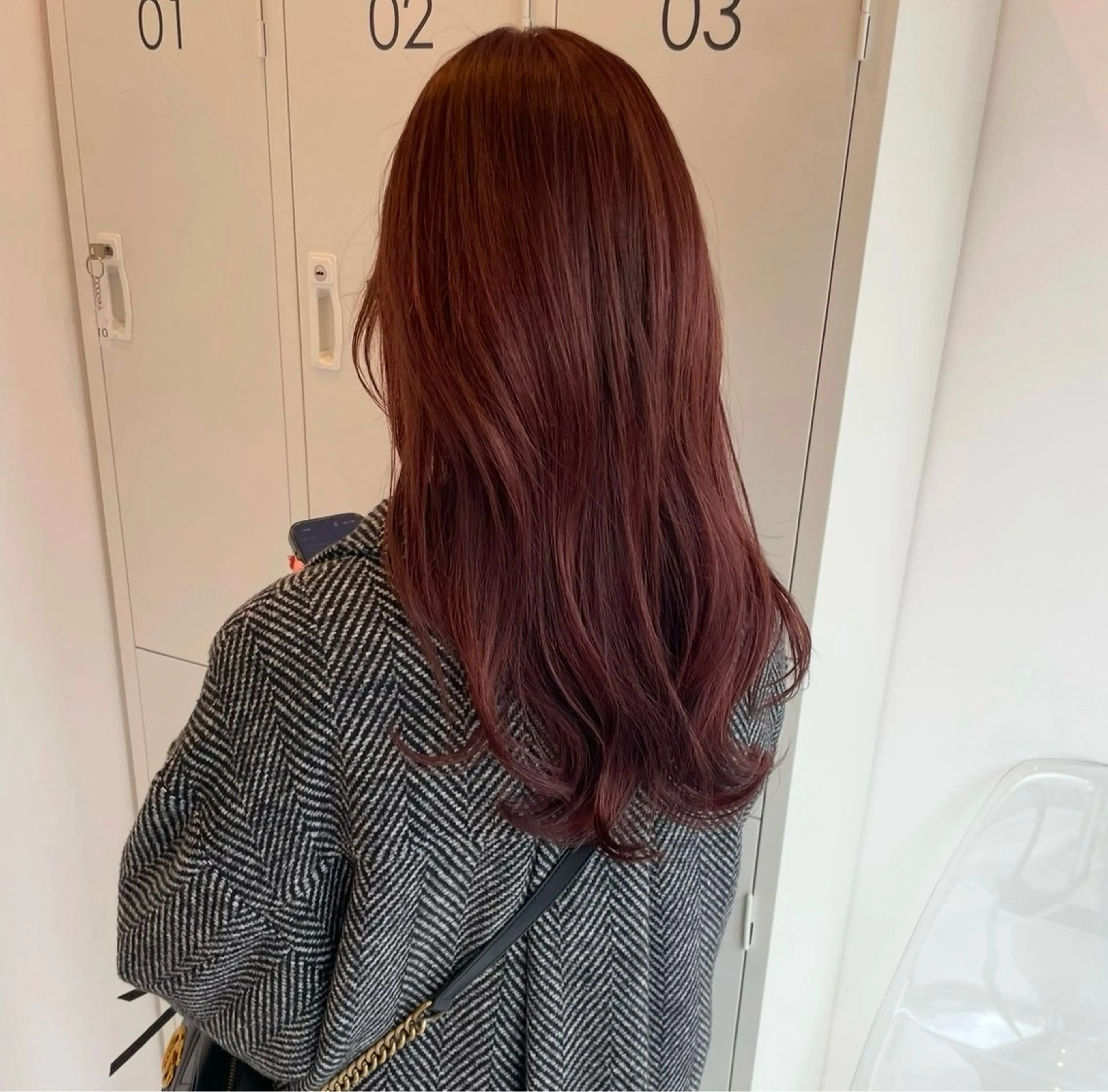 セミロング カット ヘアカラー ミウラ サクラコのヘアスタイル