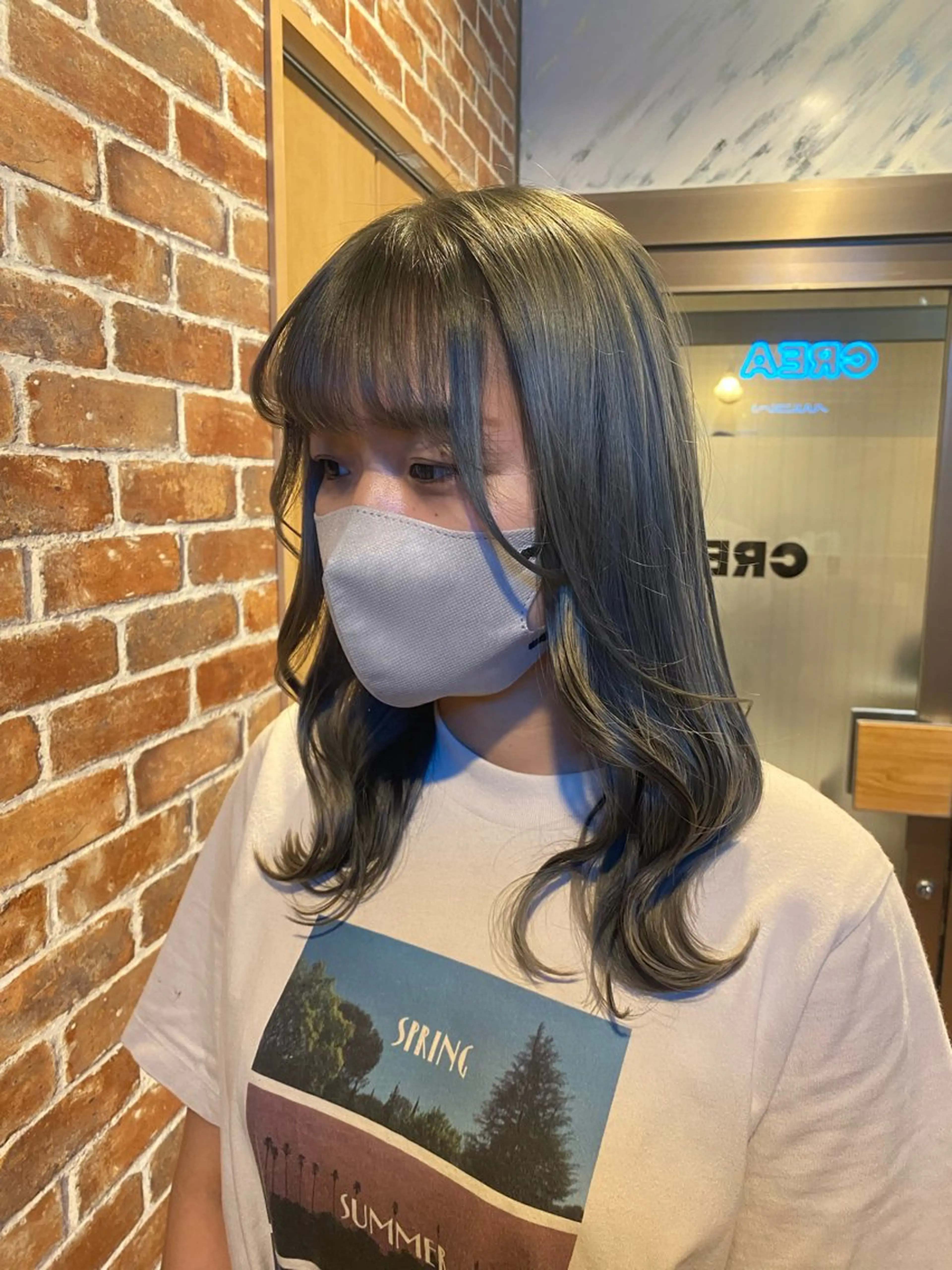 セミロング カラー ヘアカラー 透明感カラー/韓国 ヘア🩶yuri🩵のヘアスタイル