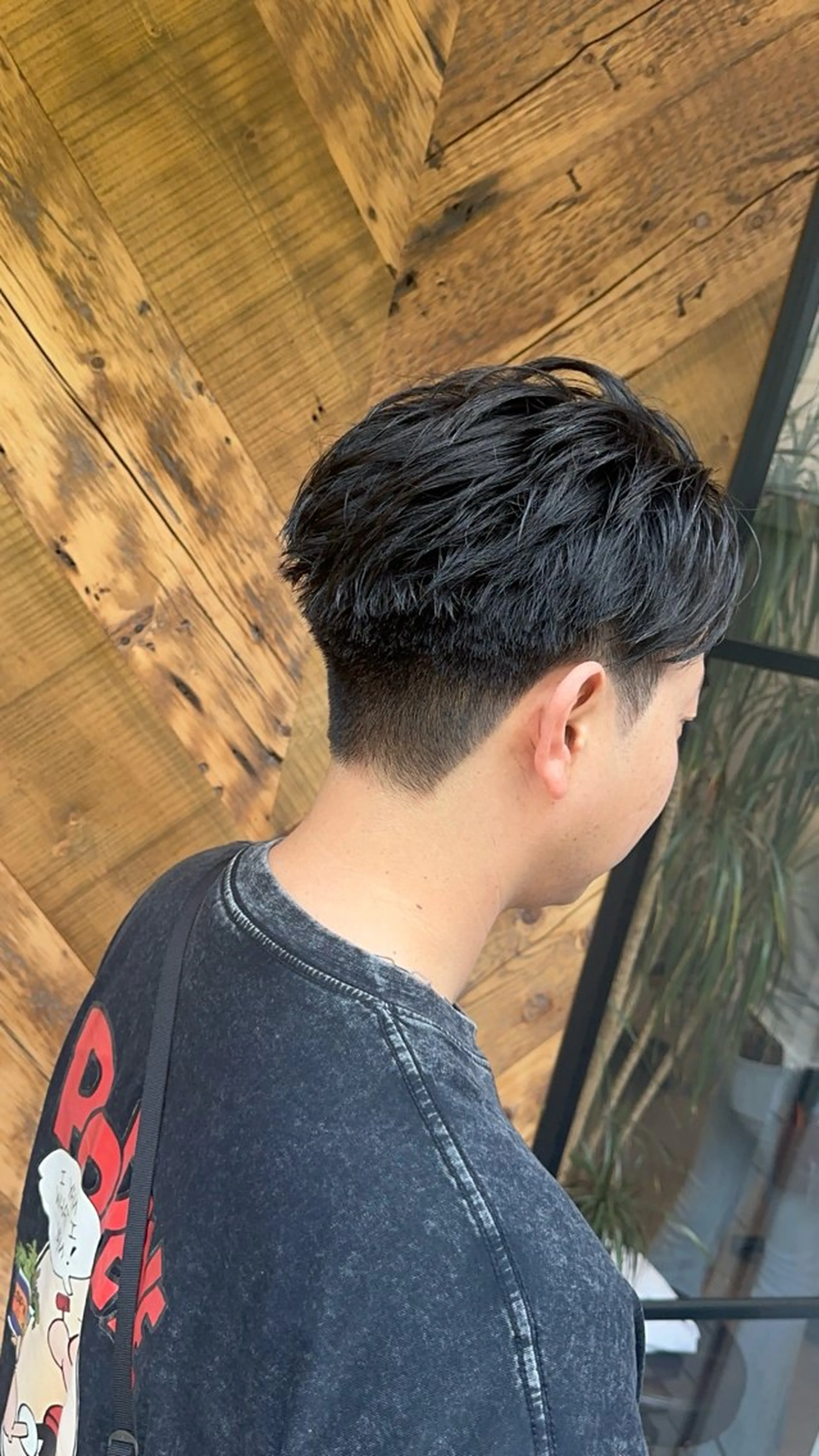 ショート パーマ ニュアンスパーマ カット パーマ メンズカット　パーマ 特化美容師　中野稜平のヘアスタイル