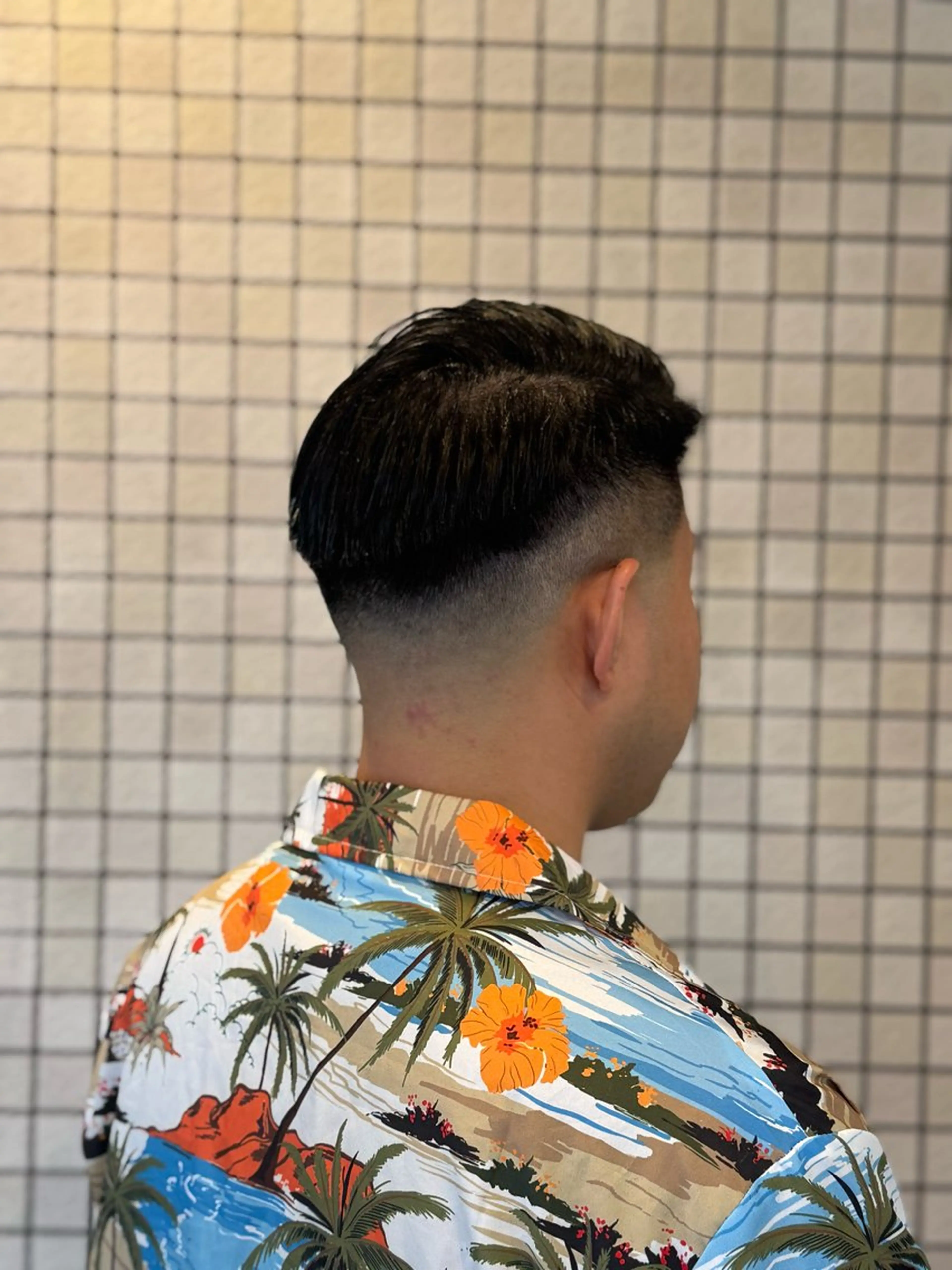 メンズ カット 🔥フェードパーマ NO.1/LEO🔥のヘアスタイル