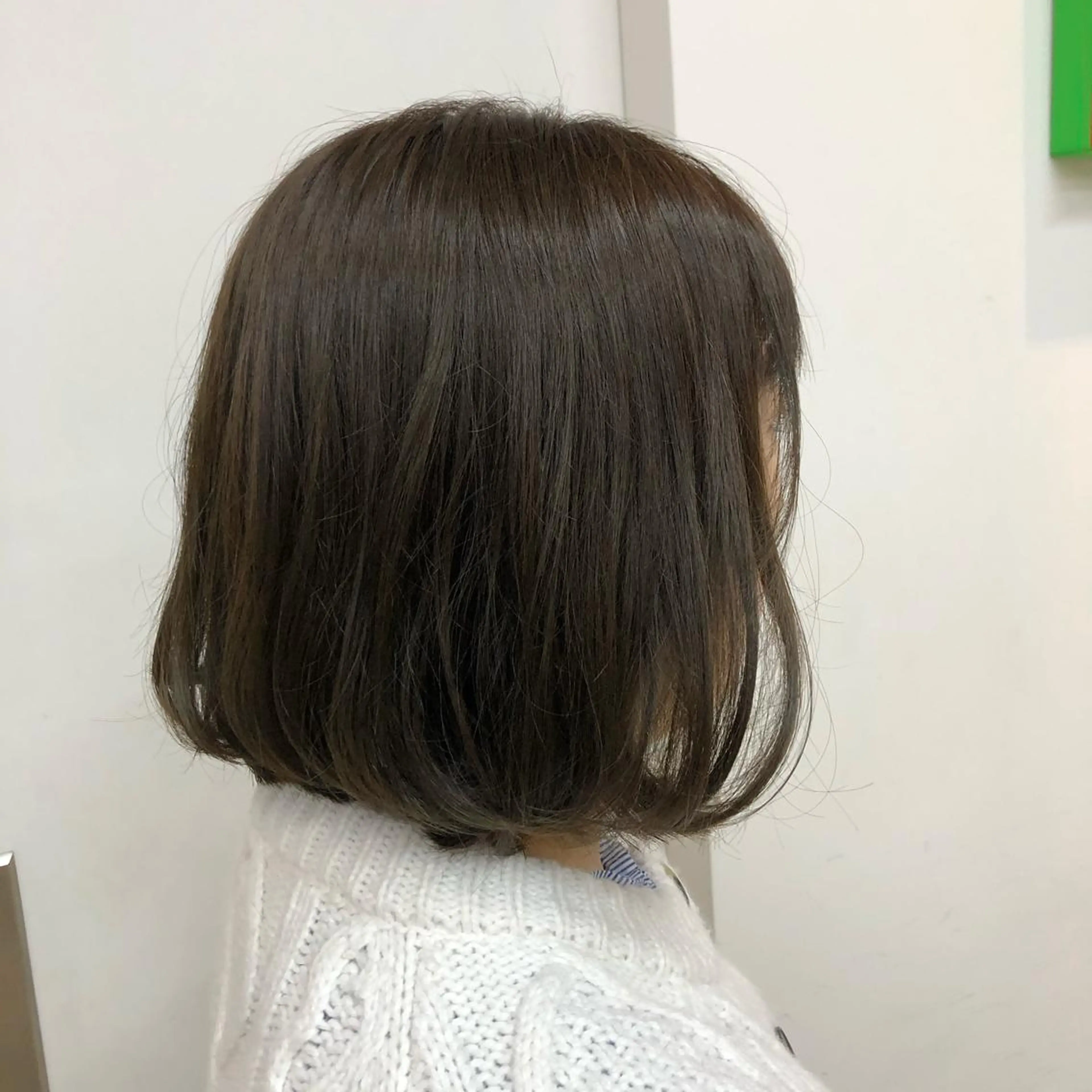 ショート astar所属・kotono🪿 透明感カラーのヘアスタイル