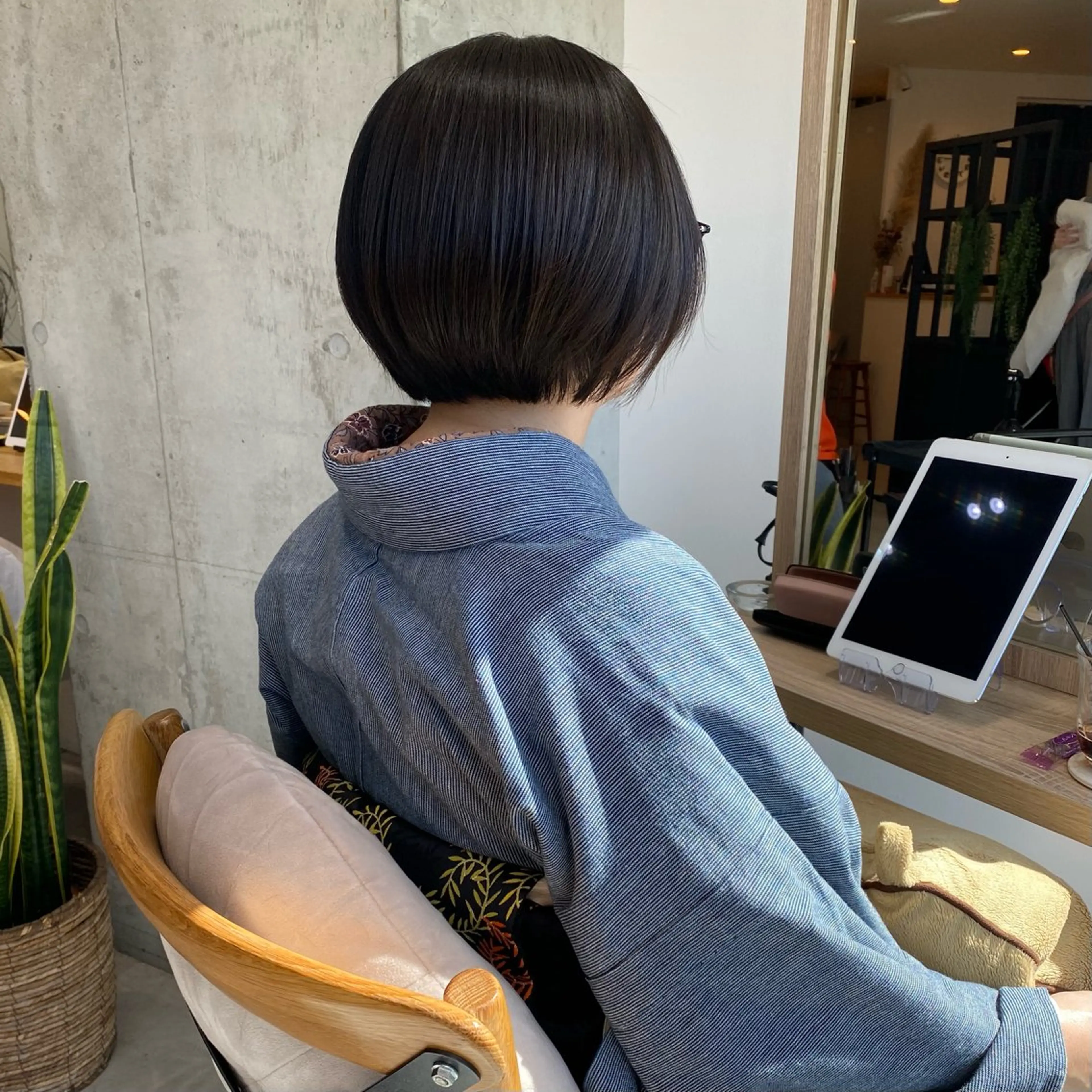 ショート ハイライト 髪質改善 レイヤーカット ショートヘア カット ヘアカラー トリートメント また会いたくなる 美容師【KENTA】のヘアスタイル