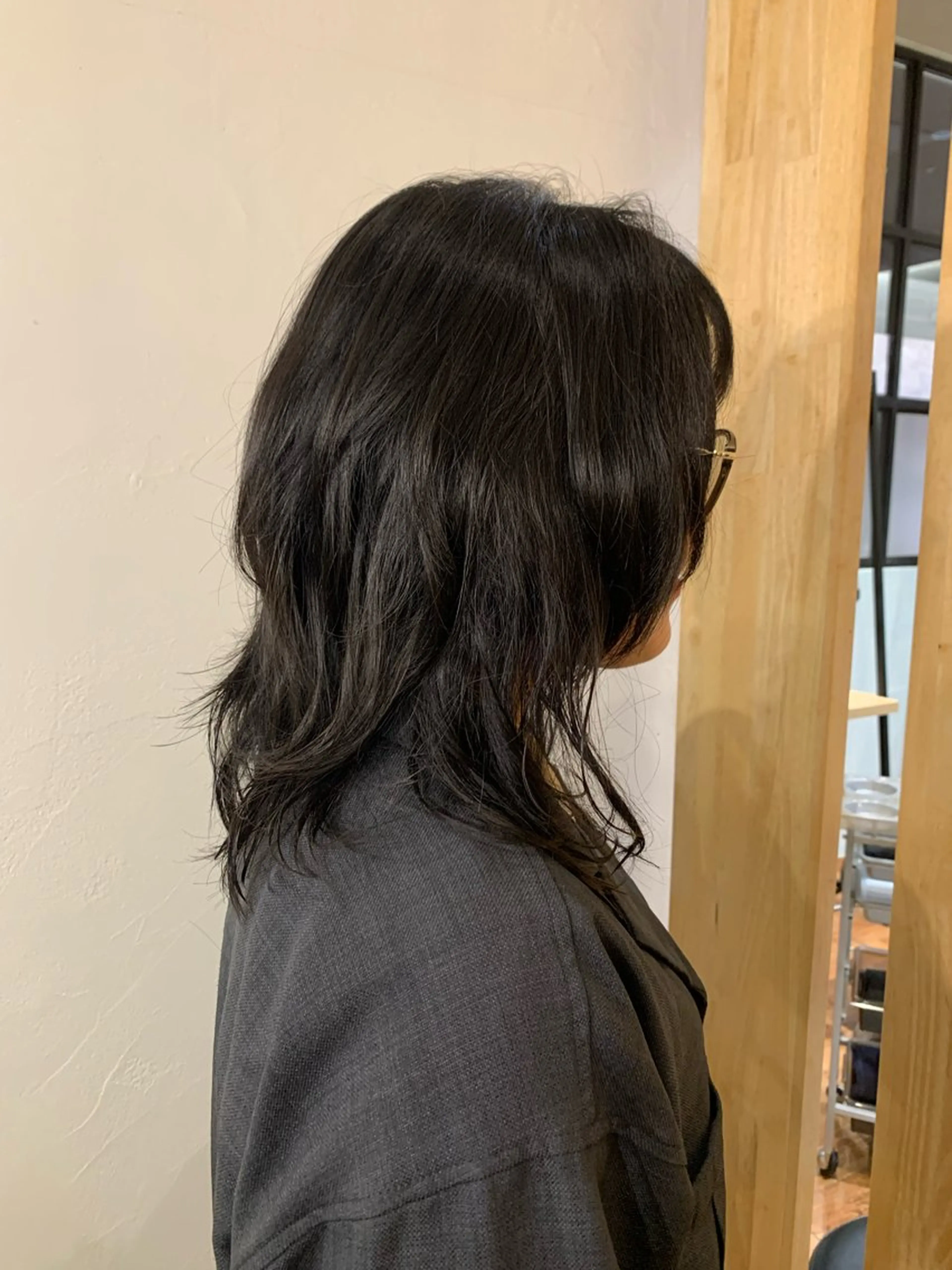 ミディアム ミディアムパーマ ウルフカット 【モデル募集】貝沼 しおんのヘアスタイル