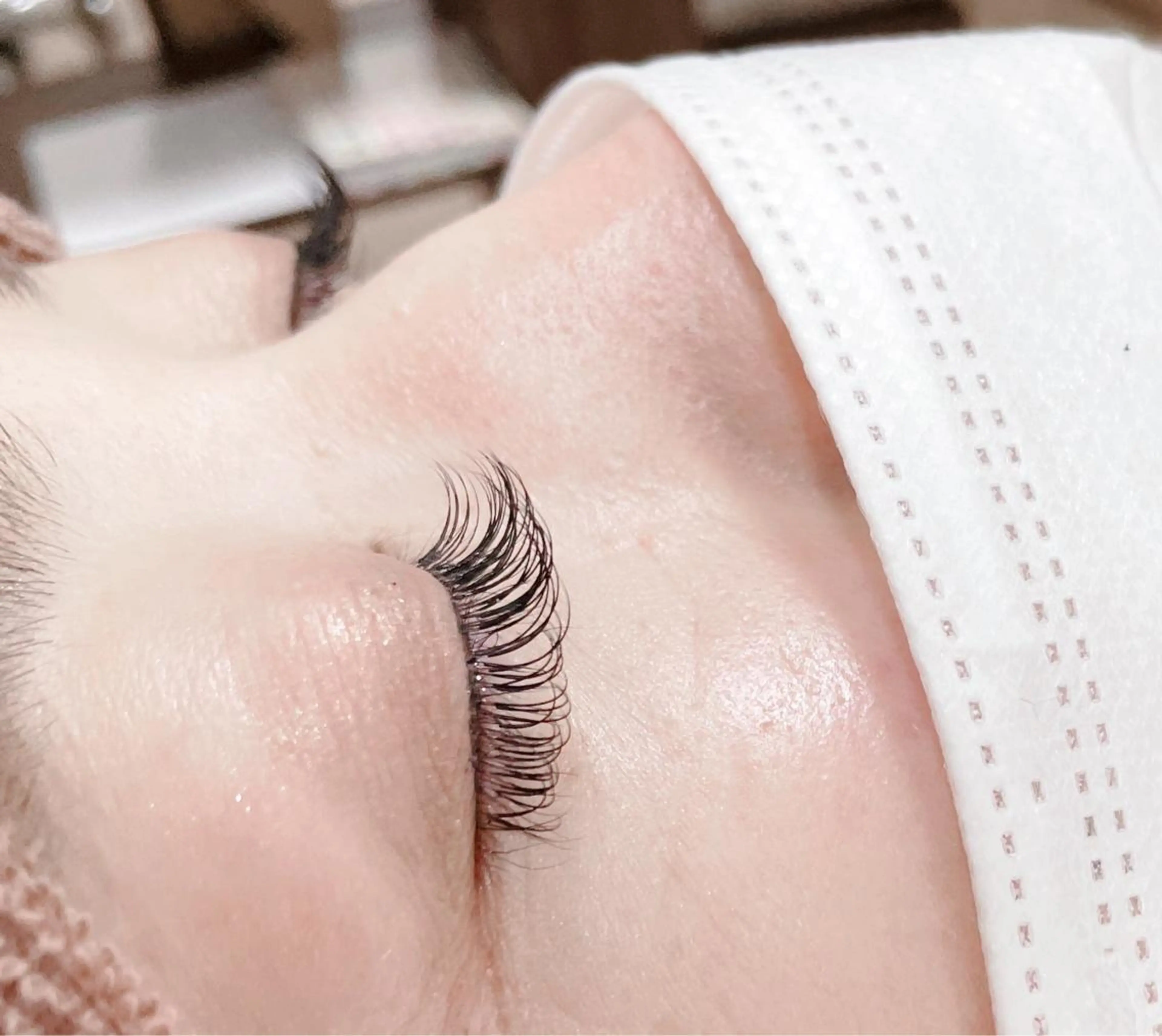 🍭まつ毛エクステ オフがある方100本 施術モデルの写真