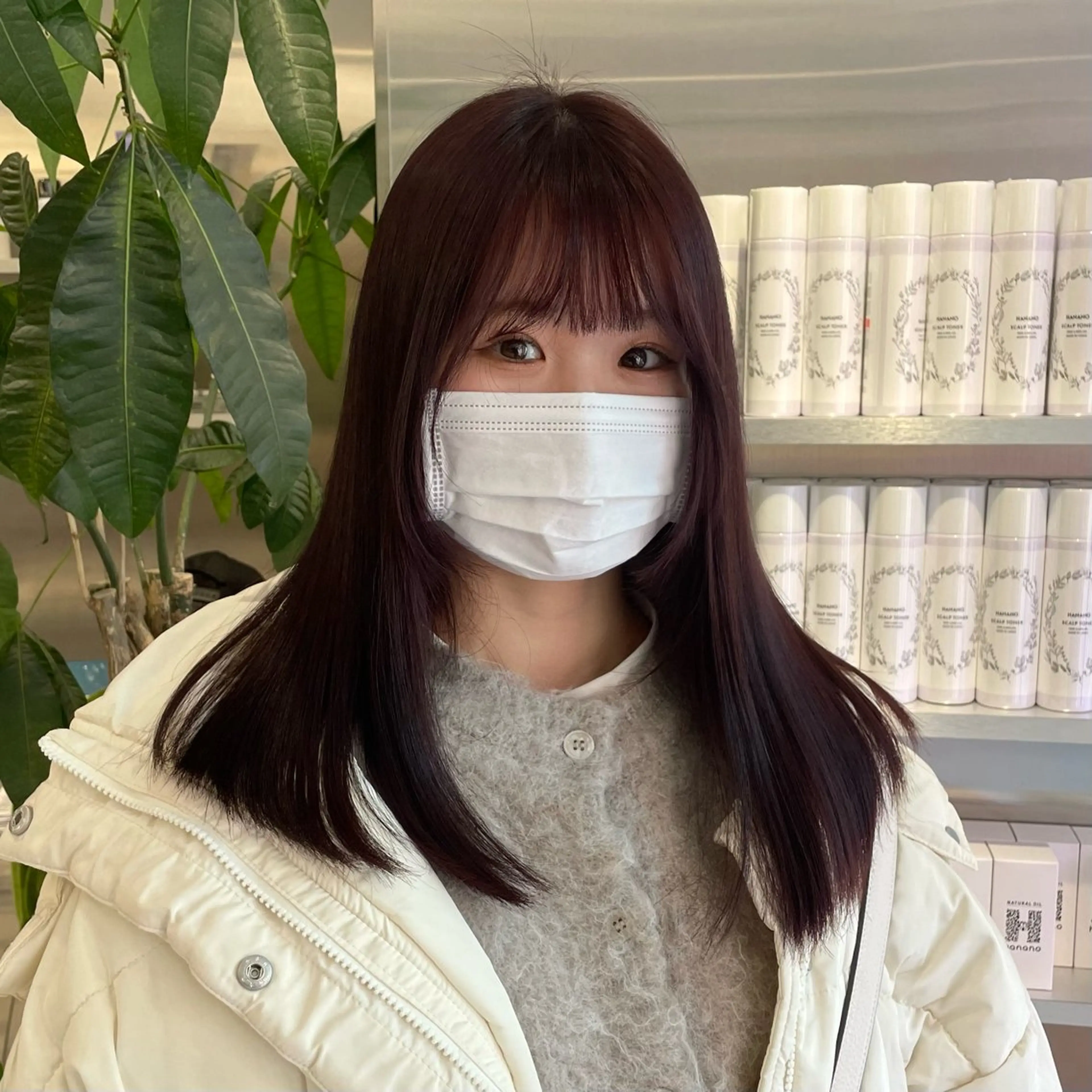 カラー クルミ/ 💕ワンホンネイルのネイルデザイン