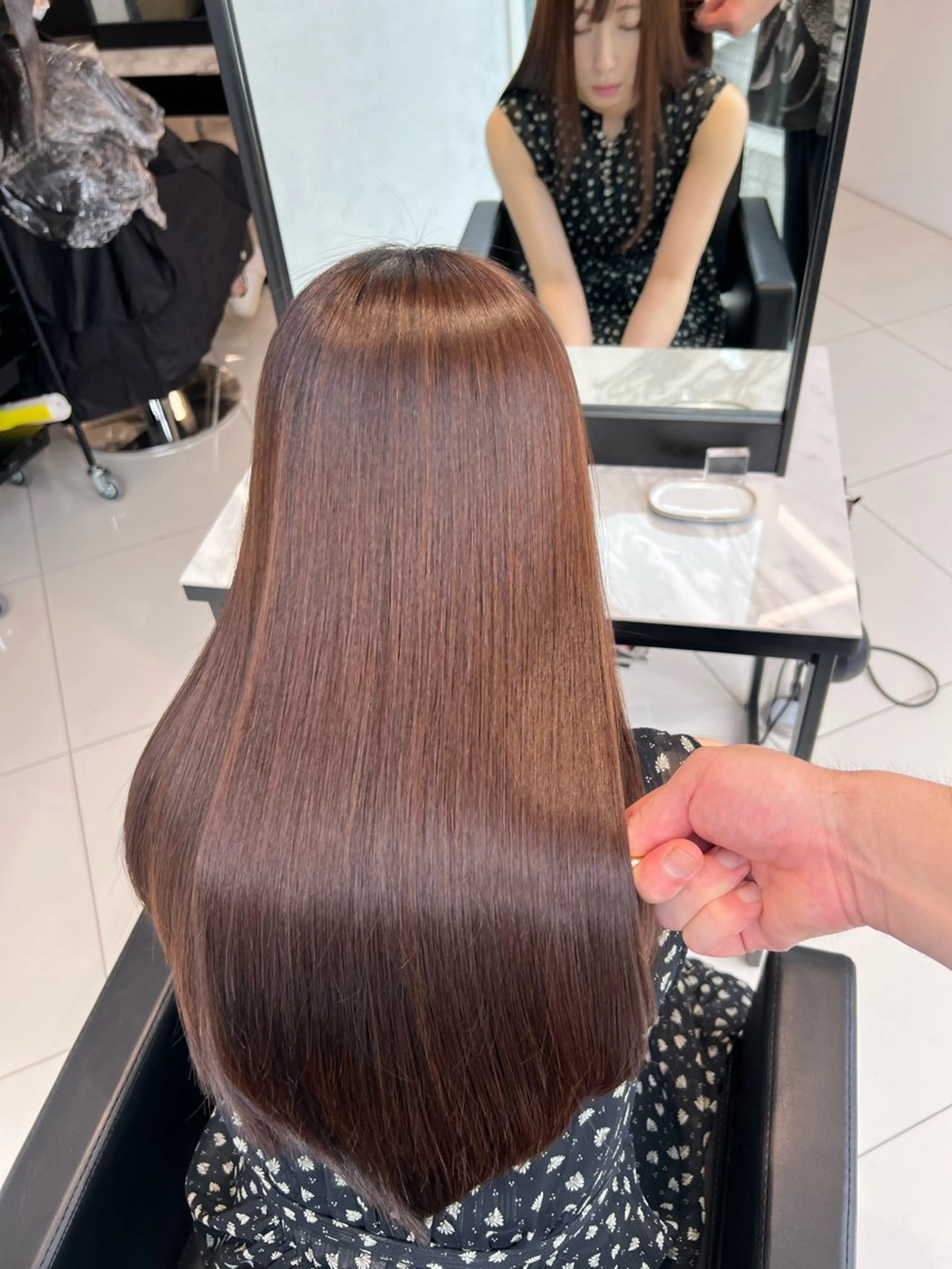 ロング カット 縮毛矯正 トリートメント ヘッドスパ ✨髪質改善✨美髪 矯正🫧小泉のヘアスタイル