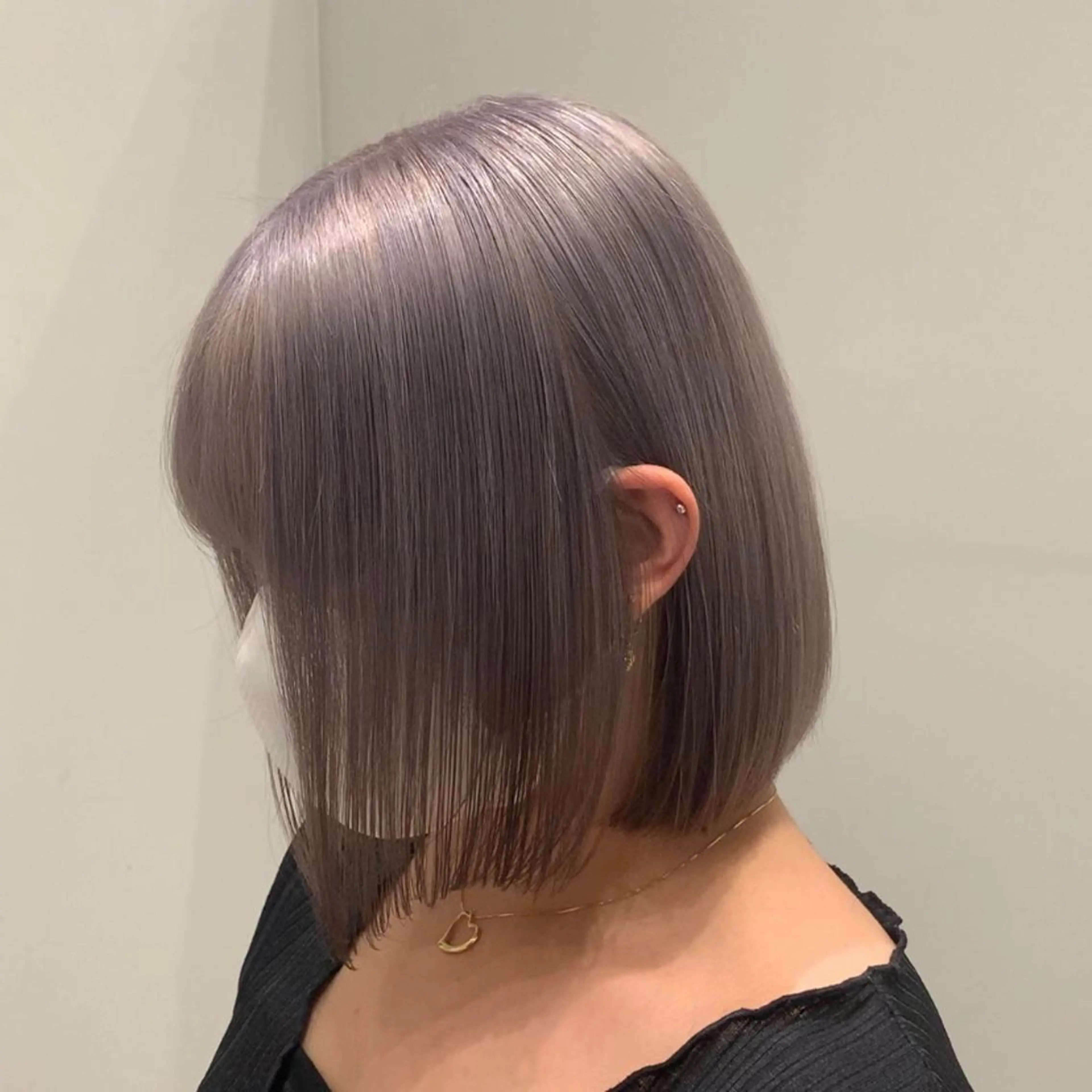 ミディアム カラー ヘアカラー サロウィン(SALOWIN)原宿iori店所属・れい🫧 ハイトーン特化のヘアスタイル