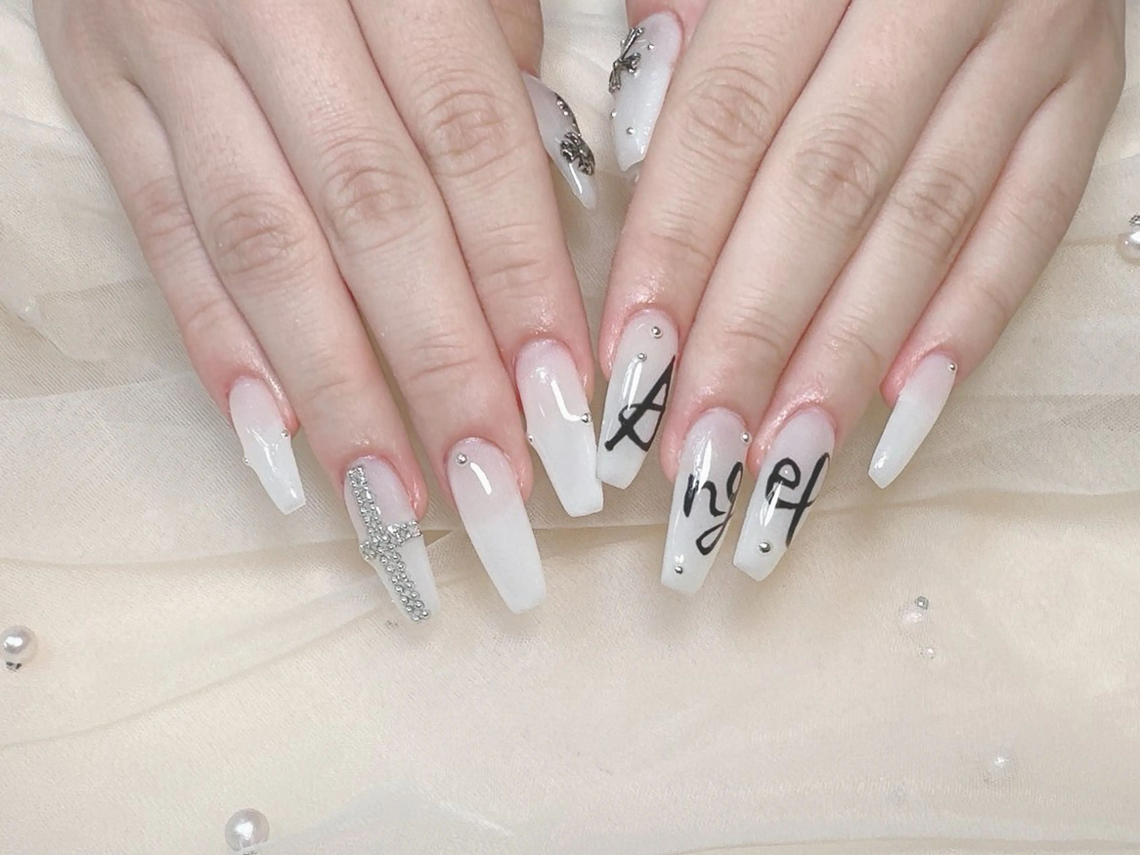 ネイル ハンドネイル MOJO NailSalonのネイルデザイン