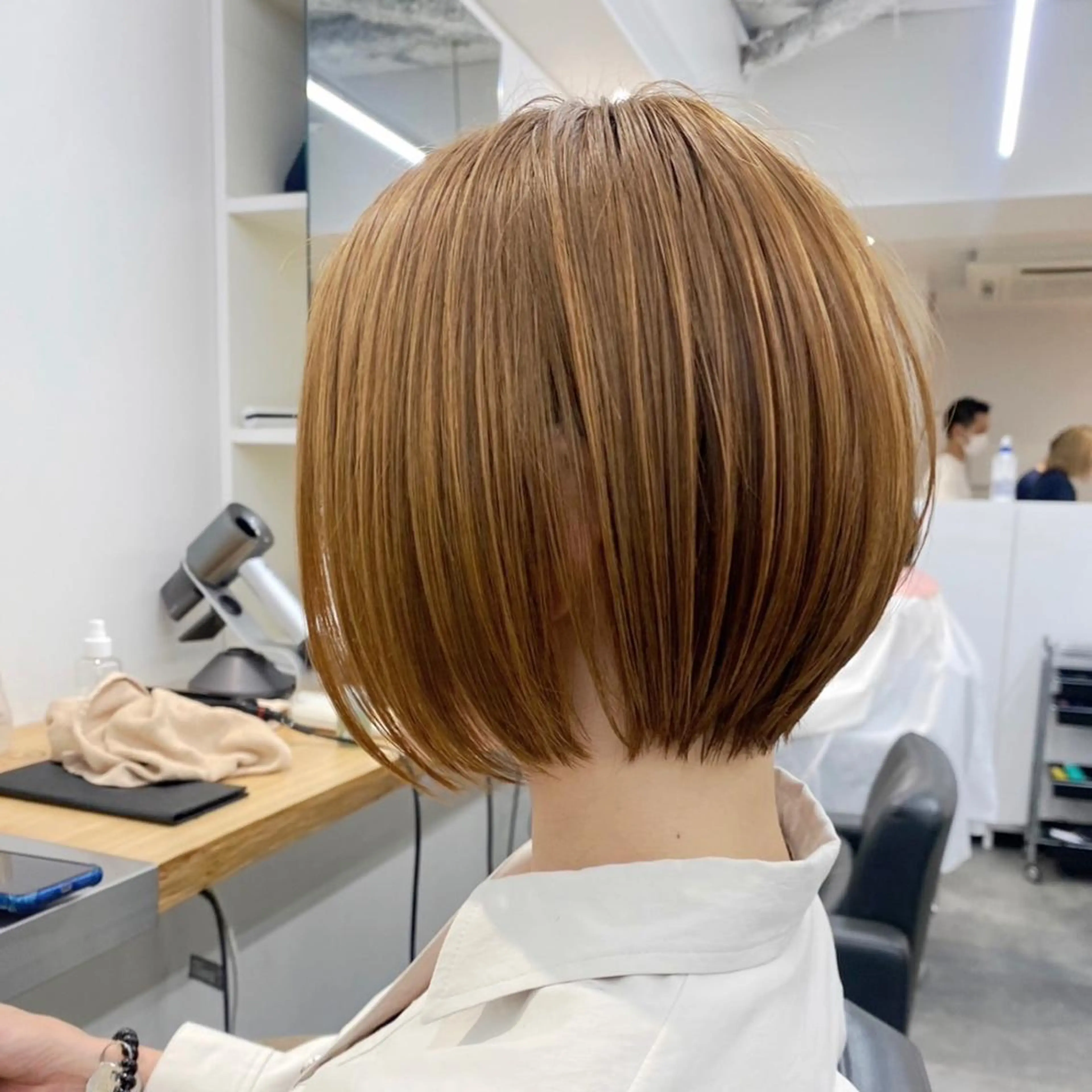 ショート カラー ヘアアレンジ カット トリートメント ヘアセット FERiCIA. 表参道所属・レイヤーカット 🪄吉野翔悟のヘアスタイル