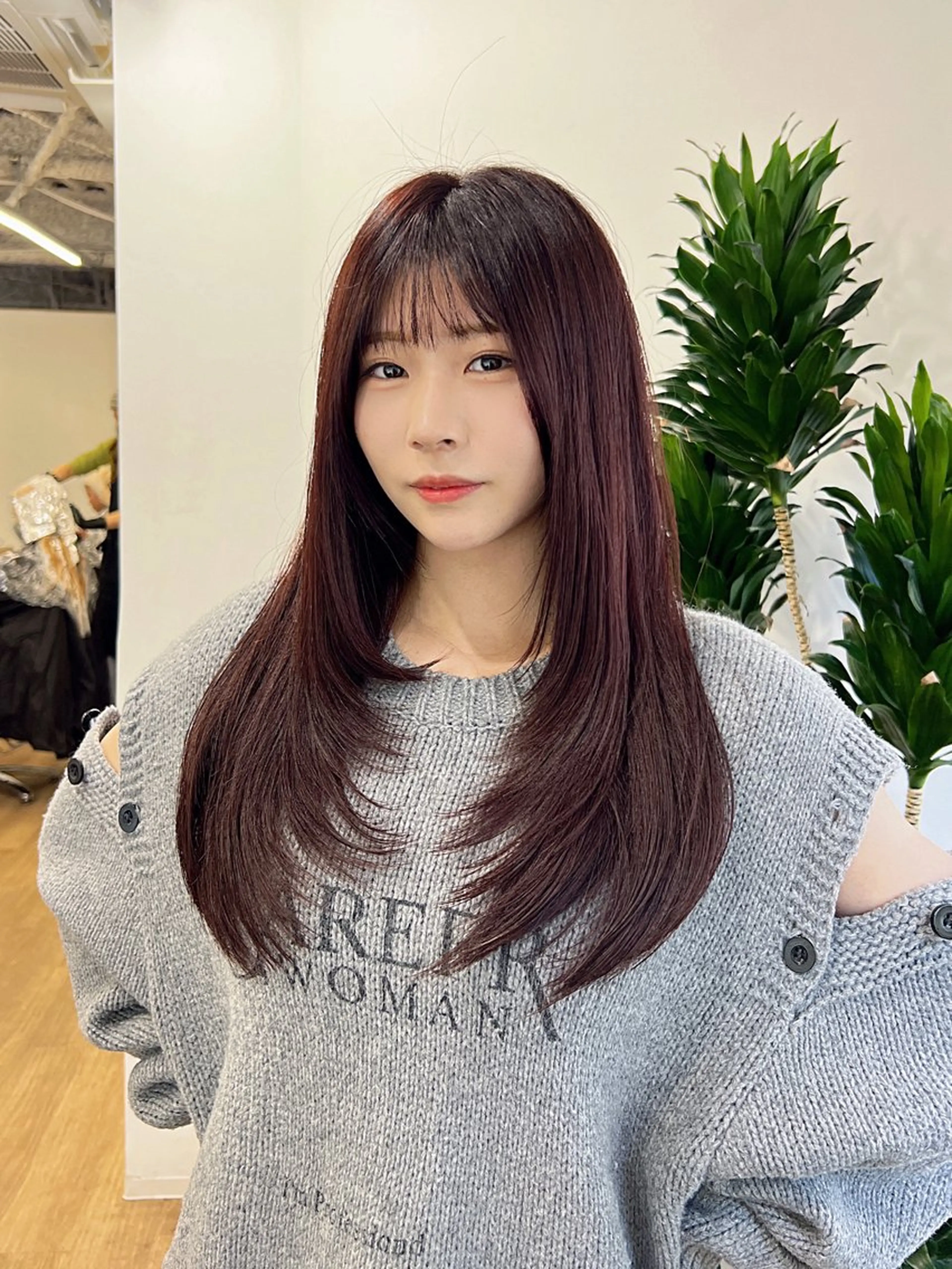 ロング カラー レイヤーカット ワンホンレイヤー カット ヘアカラー トリートメント 武田涼レイヤーカット 髪質改善×縮毛矯正のヘアスタイル