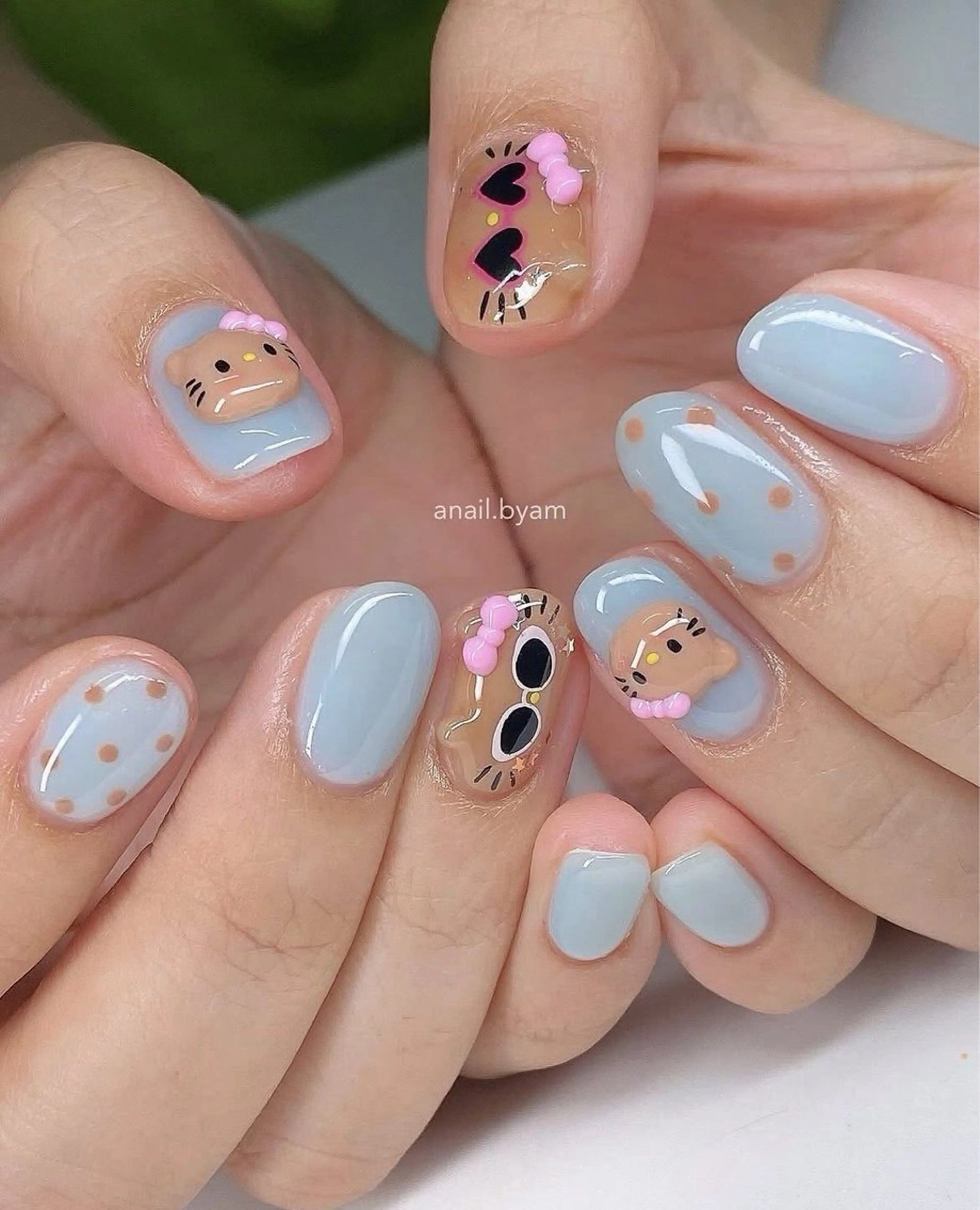 持ち込みデザインネイル💅🎀(自爪−デザイン4本-6本)の写真