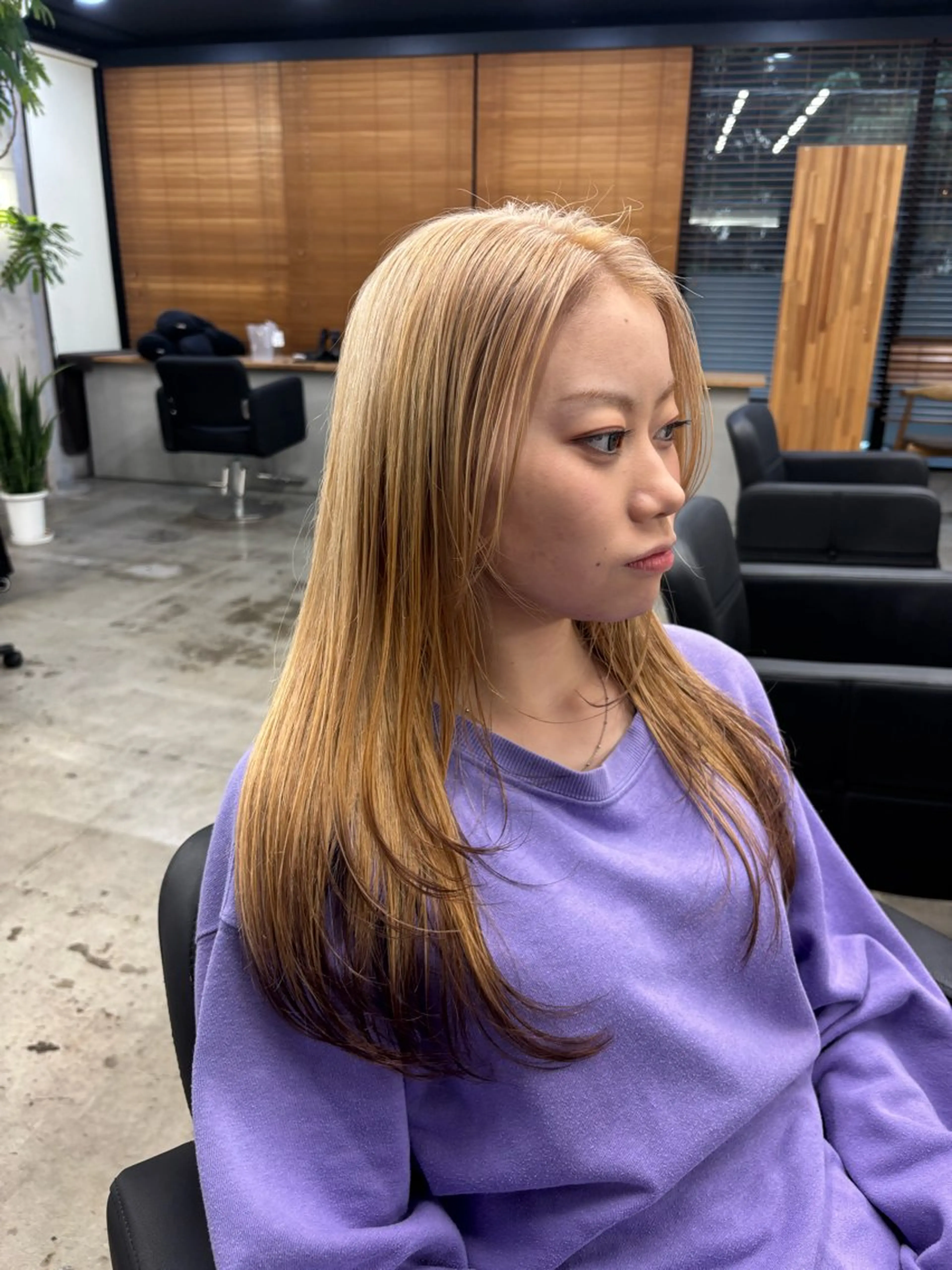 セミロング カラー カット ヘアカラー トリートメント mono / Manatoのヘアスタイル