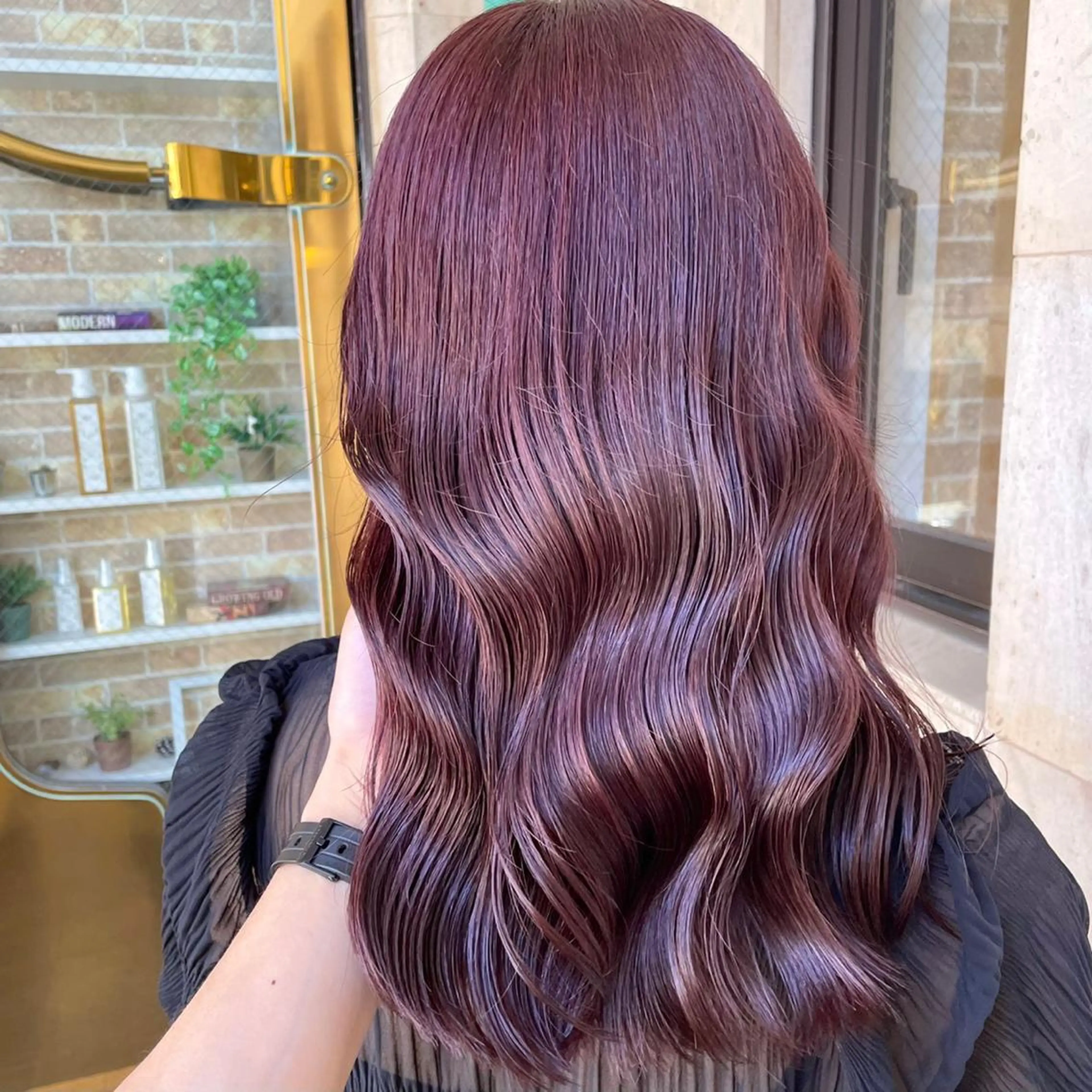 セミロング カラー セミロングパーマ ブリーチ ハイライトカラー インナーカラー ブリーチなしカラー カット ヘアカラー トリートメント ブリーチなし✨艶髪 カラー𓃲YAGIのヘアスタイル