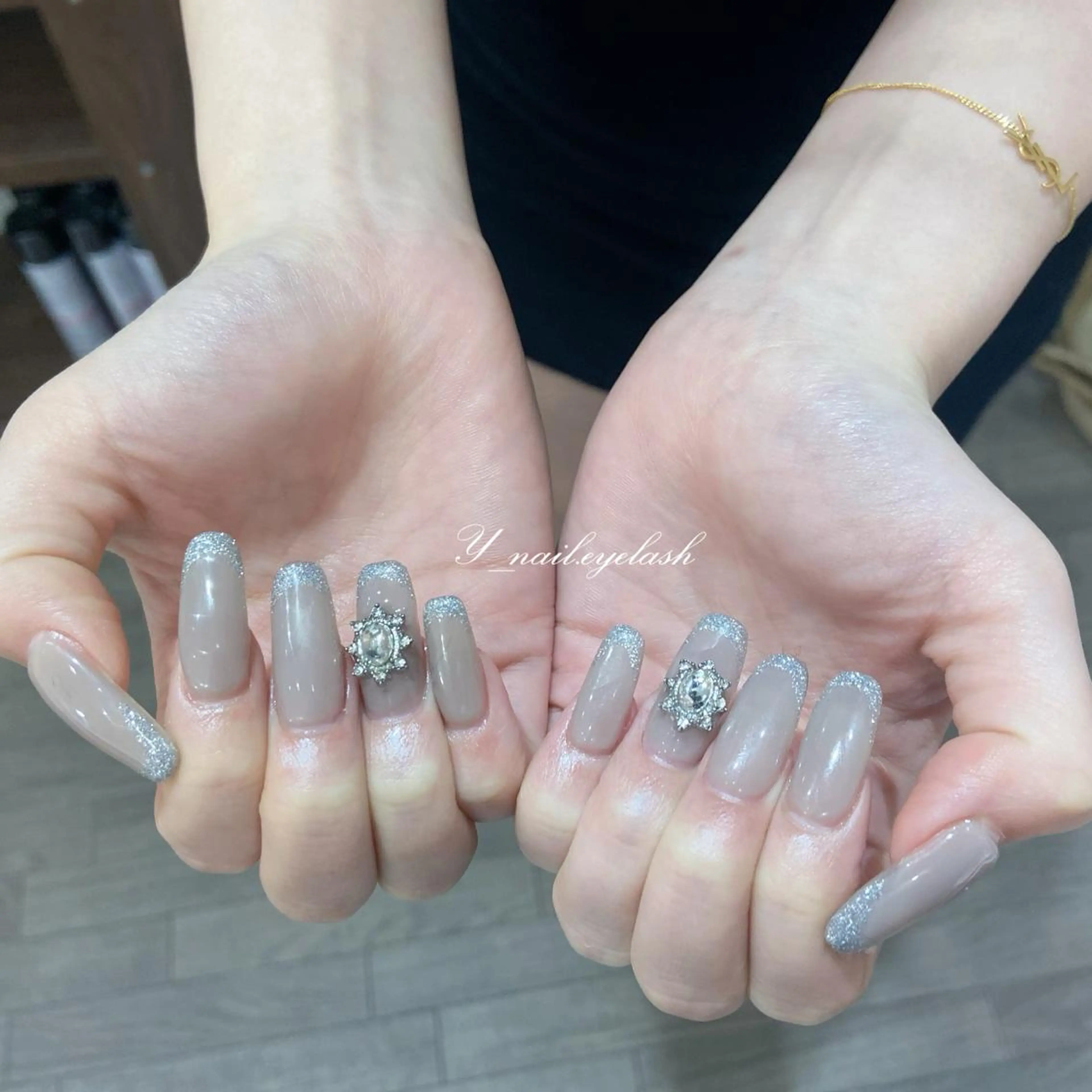 ネイル フレンチネイル ラメ(グリッター) Umi nail& eyelashのネイルデザイン