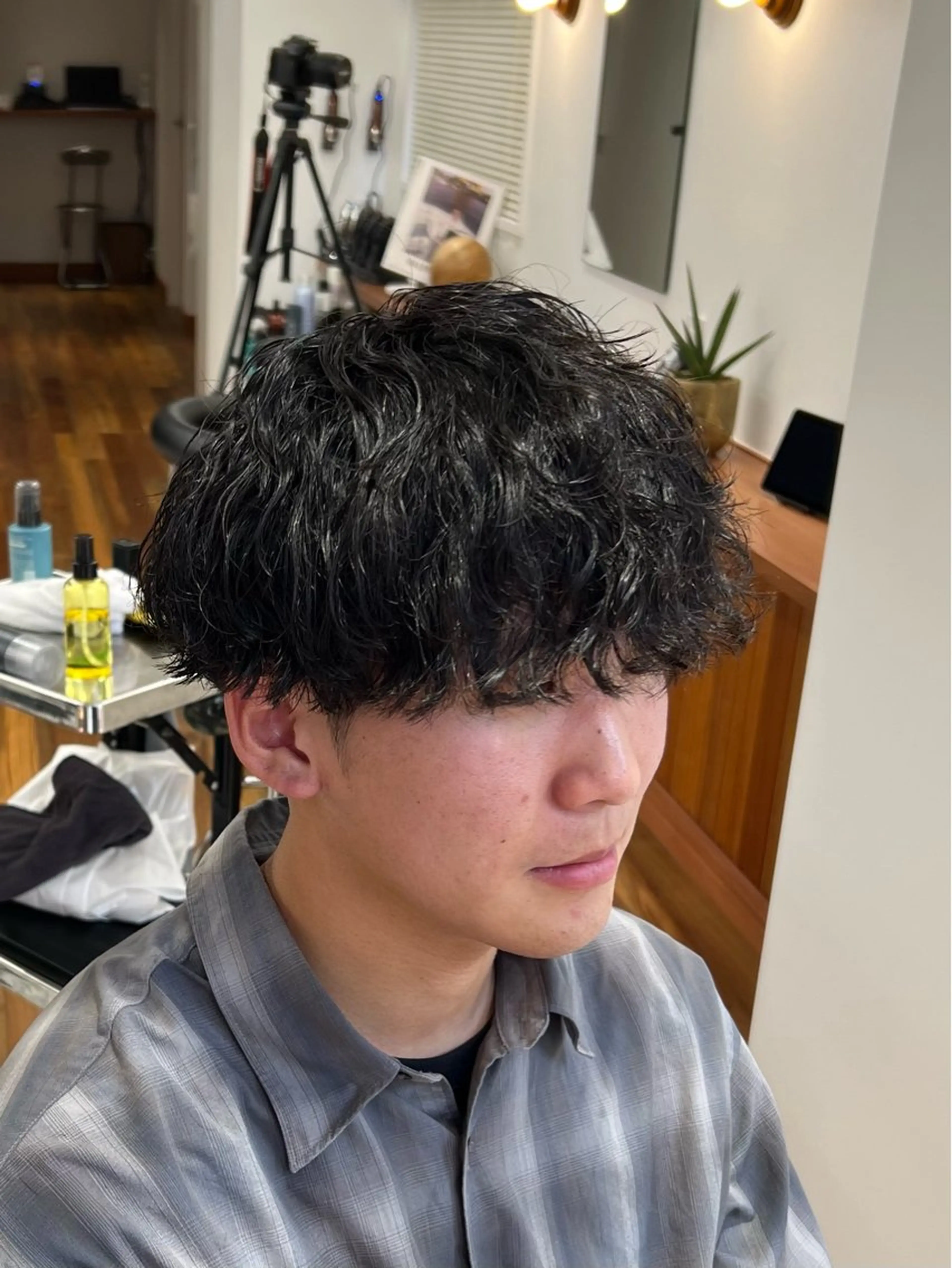 ショート パーマ メンズ カット パーマ メンズサロン✂️ スキンフェード伊藤陸のヘアスタイル