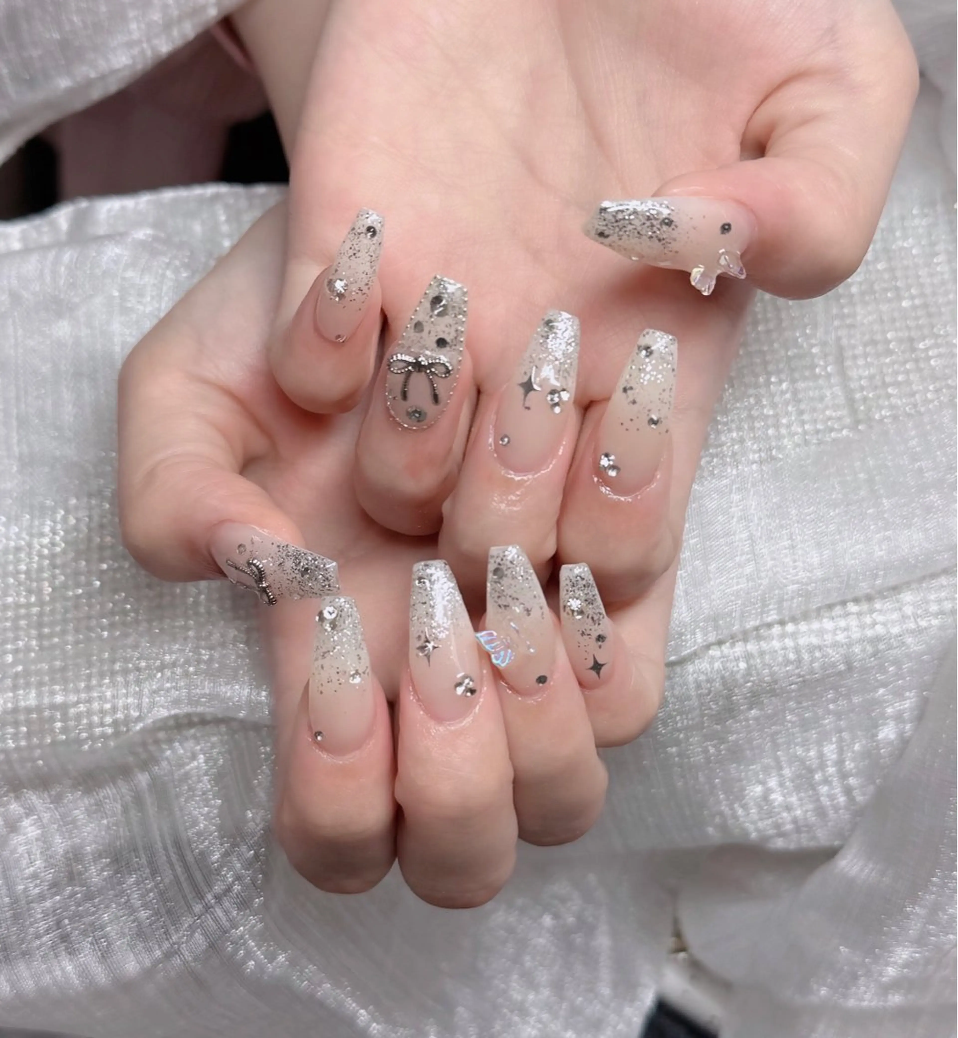 ネイル アートネイル 成人式 ジェルネイル ニュアンスネイル 夏ネイル ハンドネイル H.baby Nai Salon所属・neco H.babynailのネイルデザイン