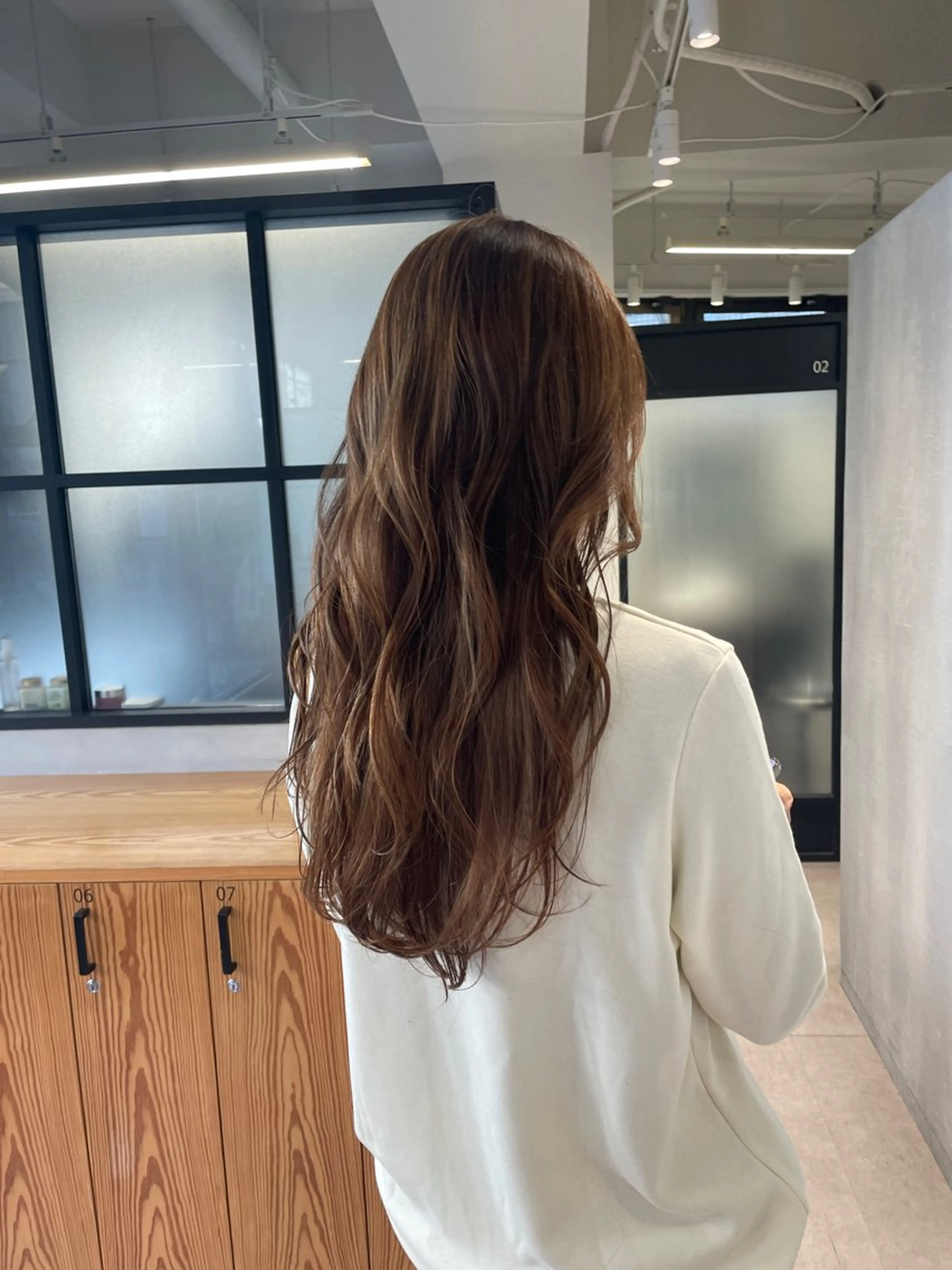 ロング カラー ハイライトカラー ハイライト トリートメント ヘアカラー トリートメント DX SHARE SALON所属・matka白髪ぼかし 大人ヘア/KEIKOのヘアスタイル