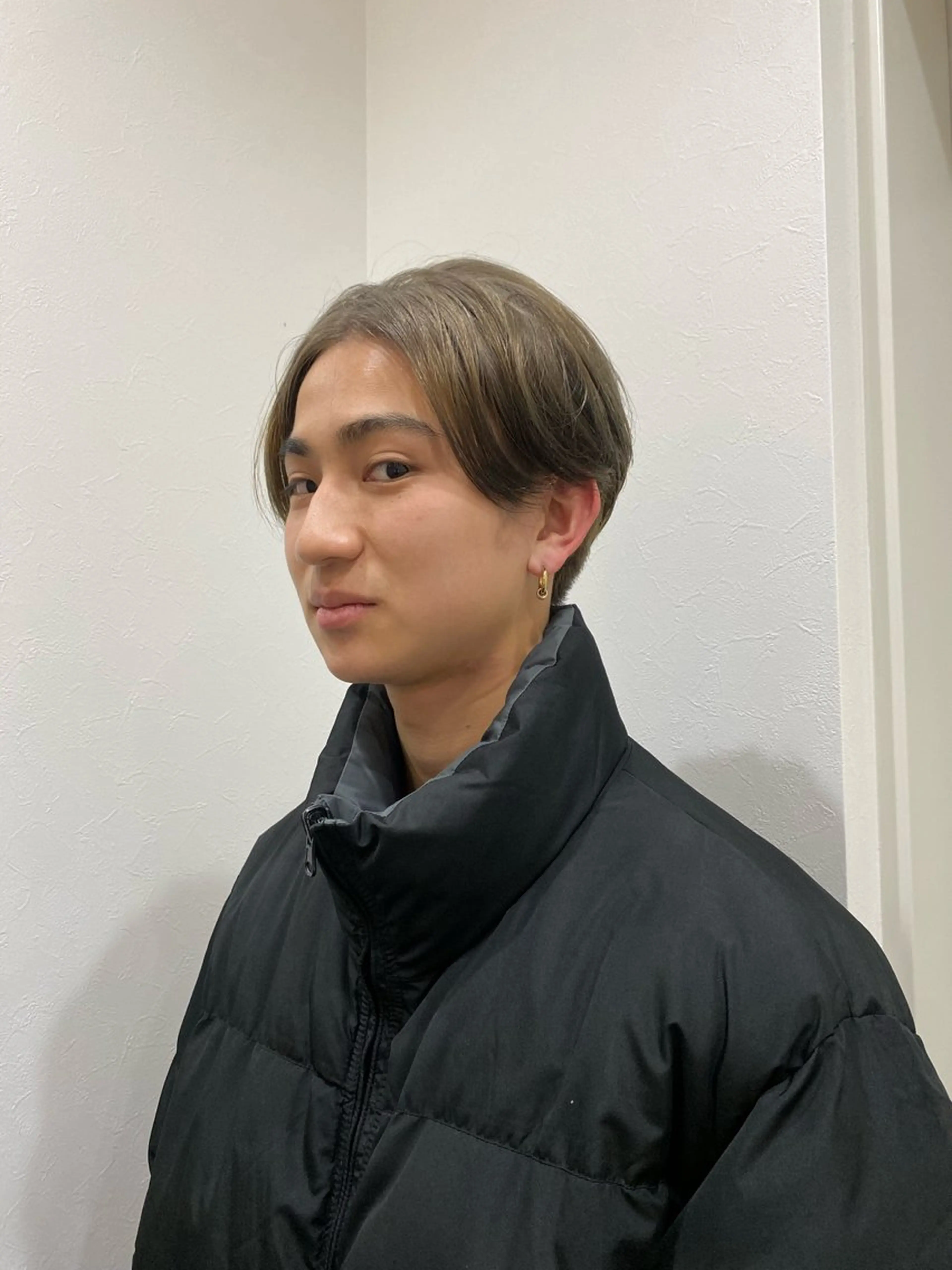 ショート カット ヘアカラー トリートメント too good所属・gouru 難波美容師のヘアスタイル