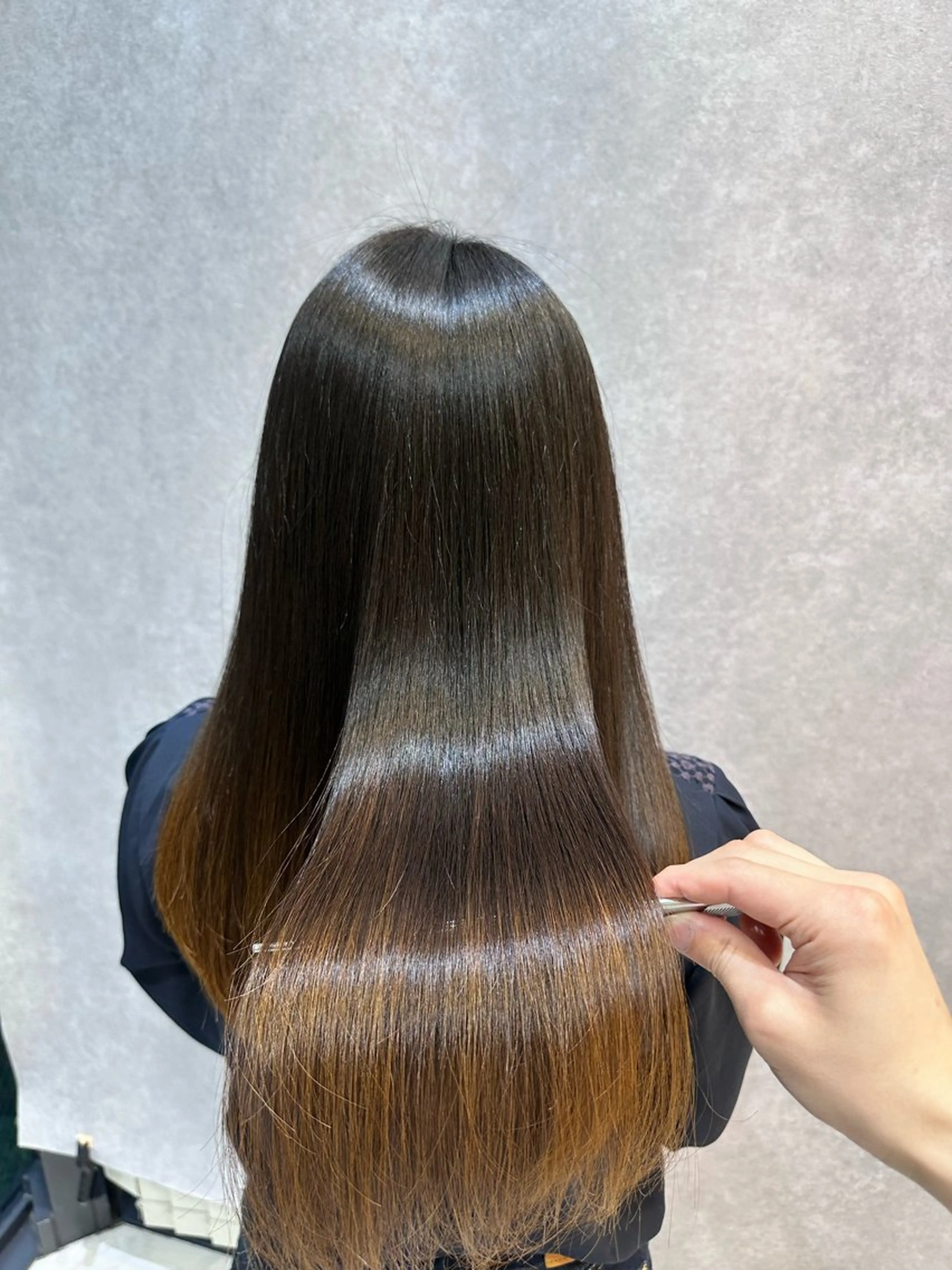 ロング 🔸縮毛矯正/髪質 改善カラー石崎🔸のヘアスタイル