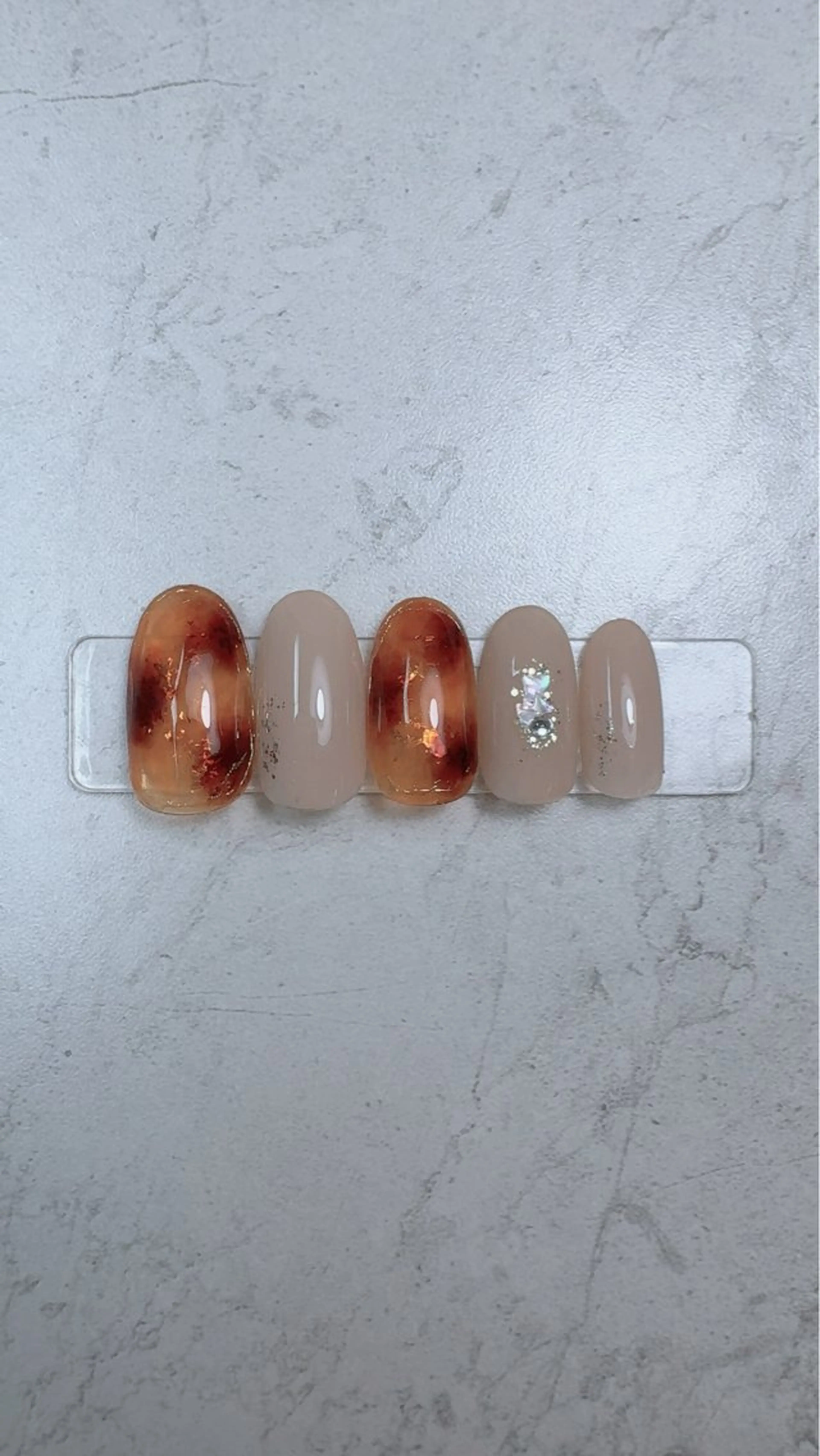秋デザイン♡べっこうネイル♡【オフ無し】の写真