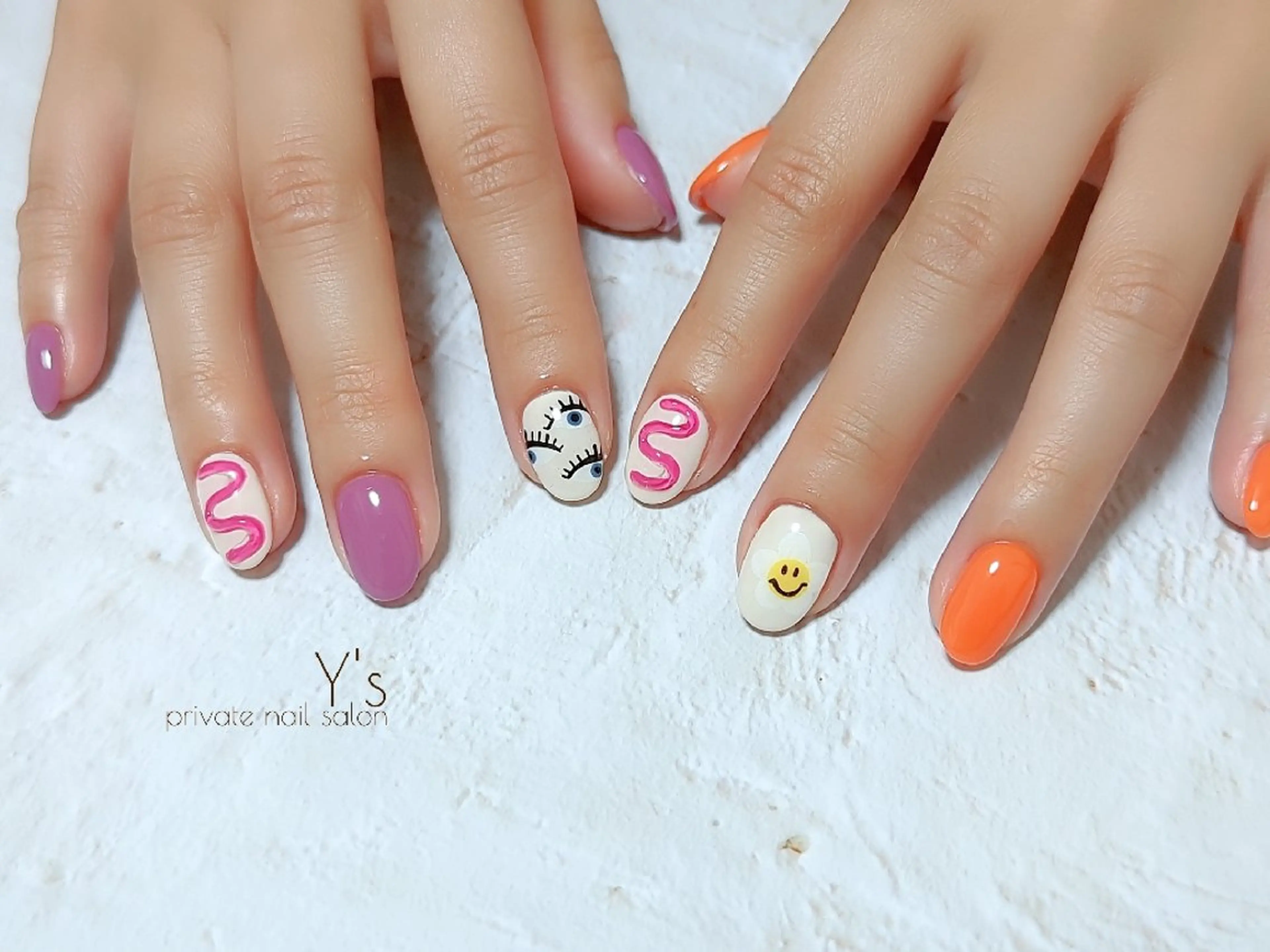 ネイル ハンドネイル YUMI NAGAI  のネイルデザイン