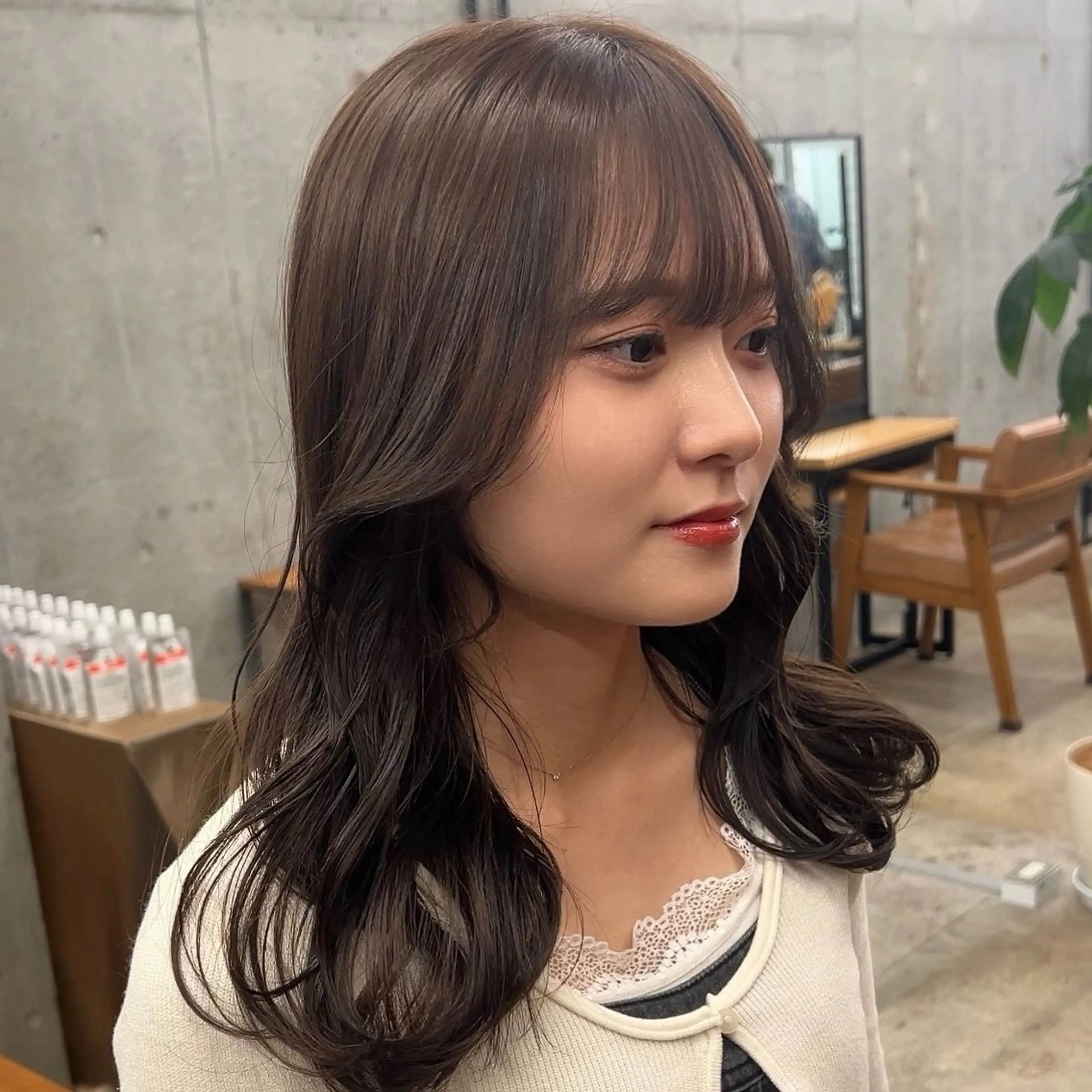 セミロング カット ヘアカラー トリートメント 🍂顔まわりカットと ミルクティー🍼翔太のヘアスタイル