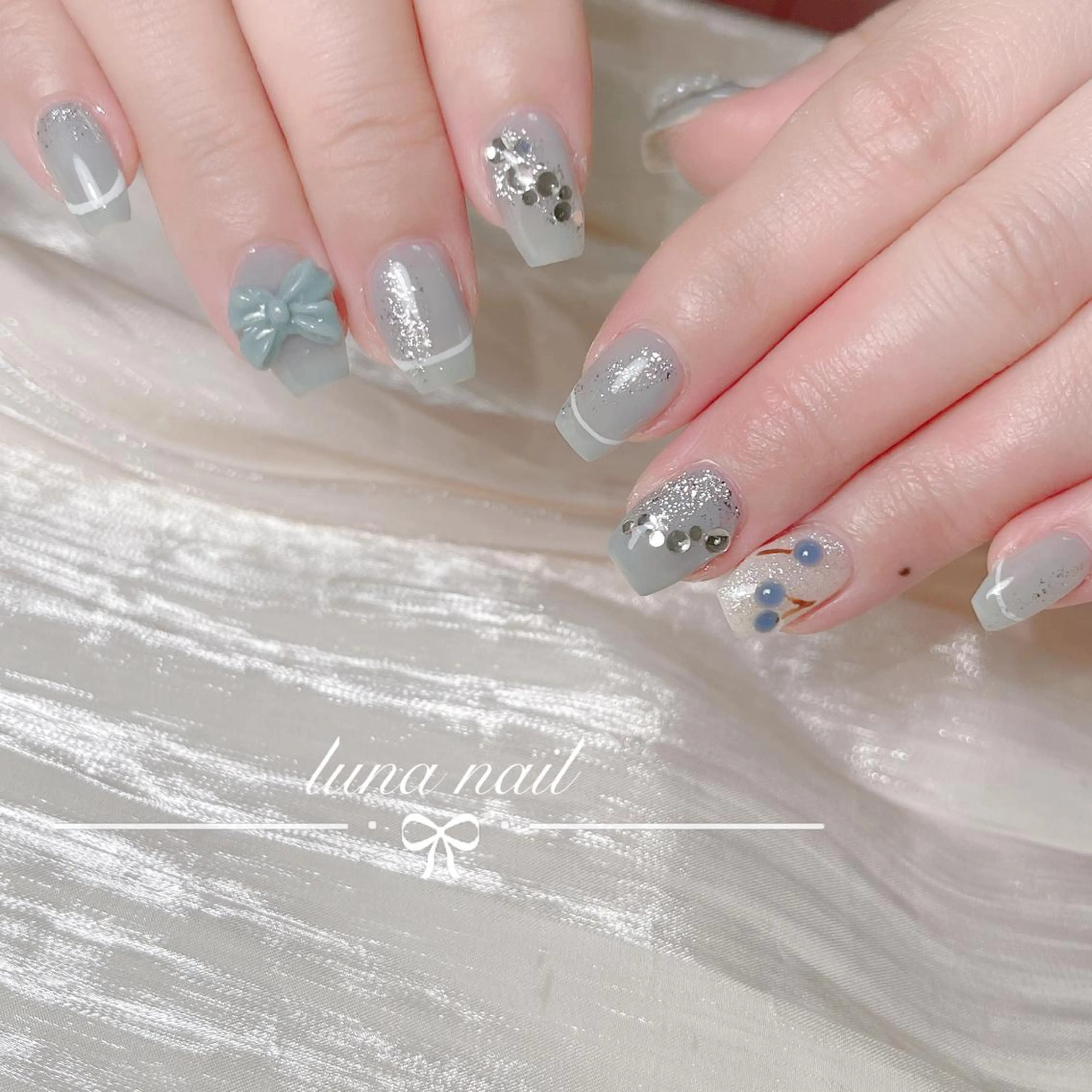 ネイル luna nail ＆eyelashのネイルデザイン