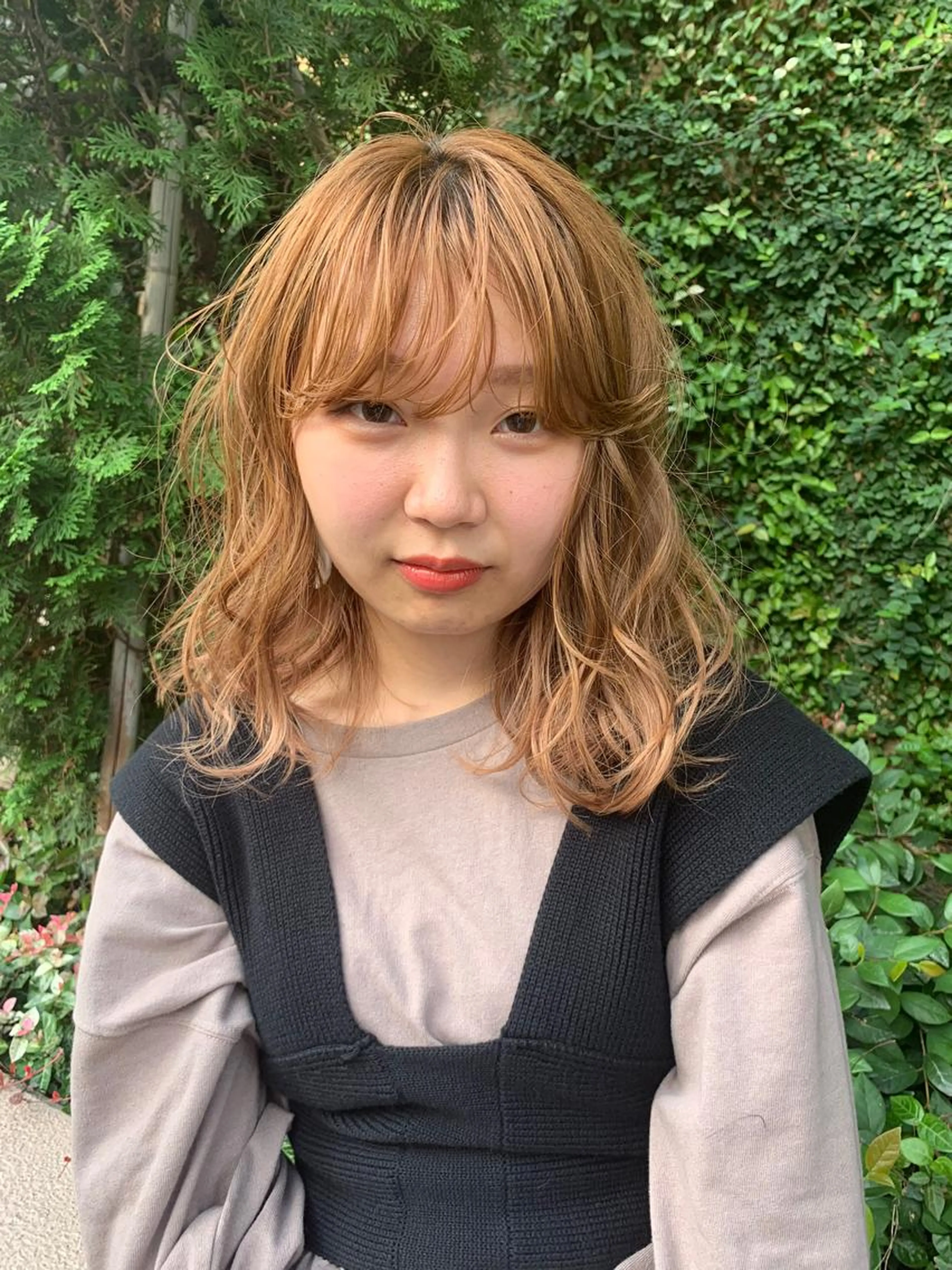 【痛ませたくないけど明るくしたい方に】Wカラー（ブリーチ無し）＋ケアトリートメントサービスの写真