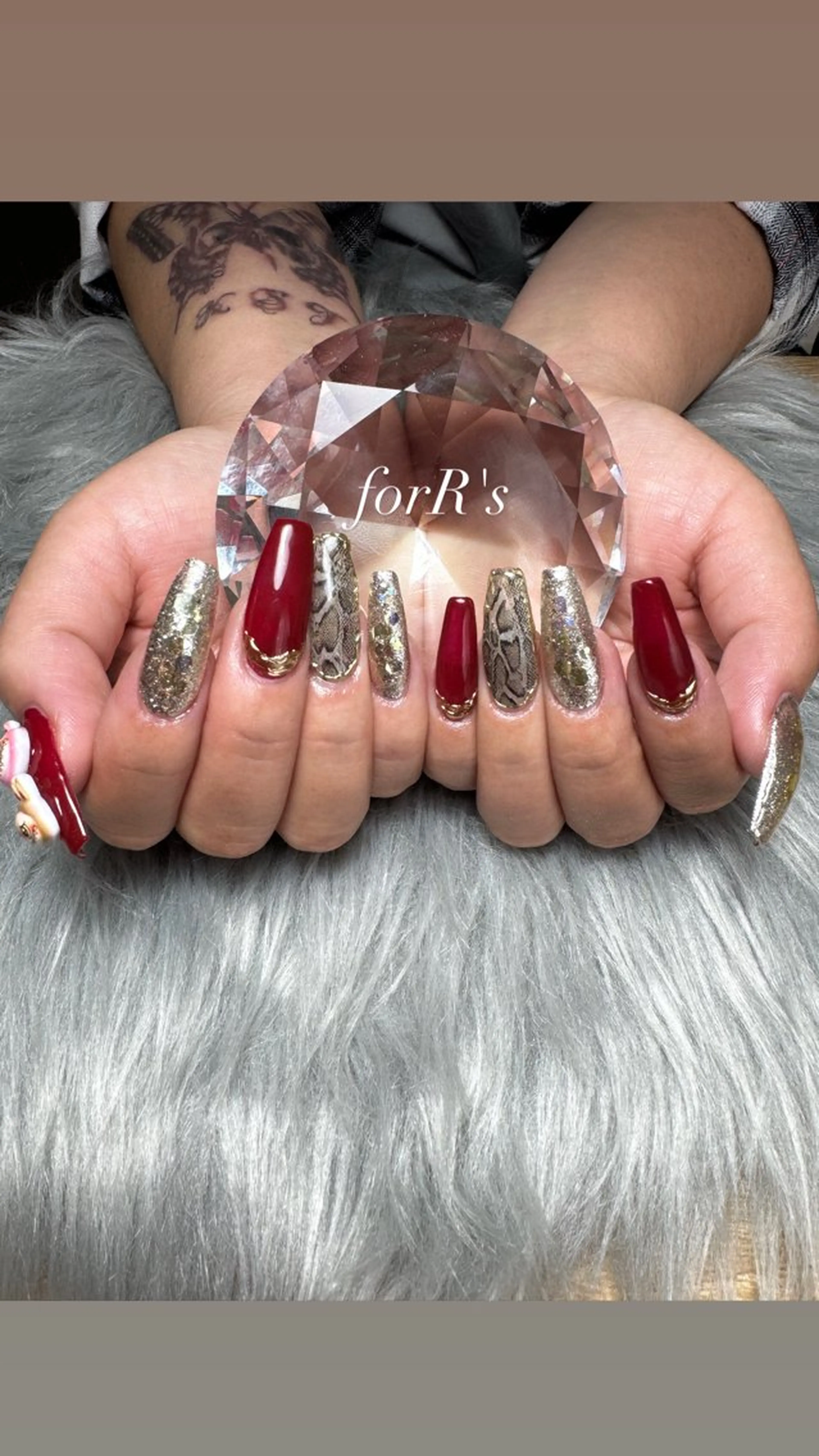 ロング ハンドネイル forR's AIKAのネイルデザイン