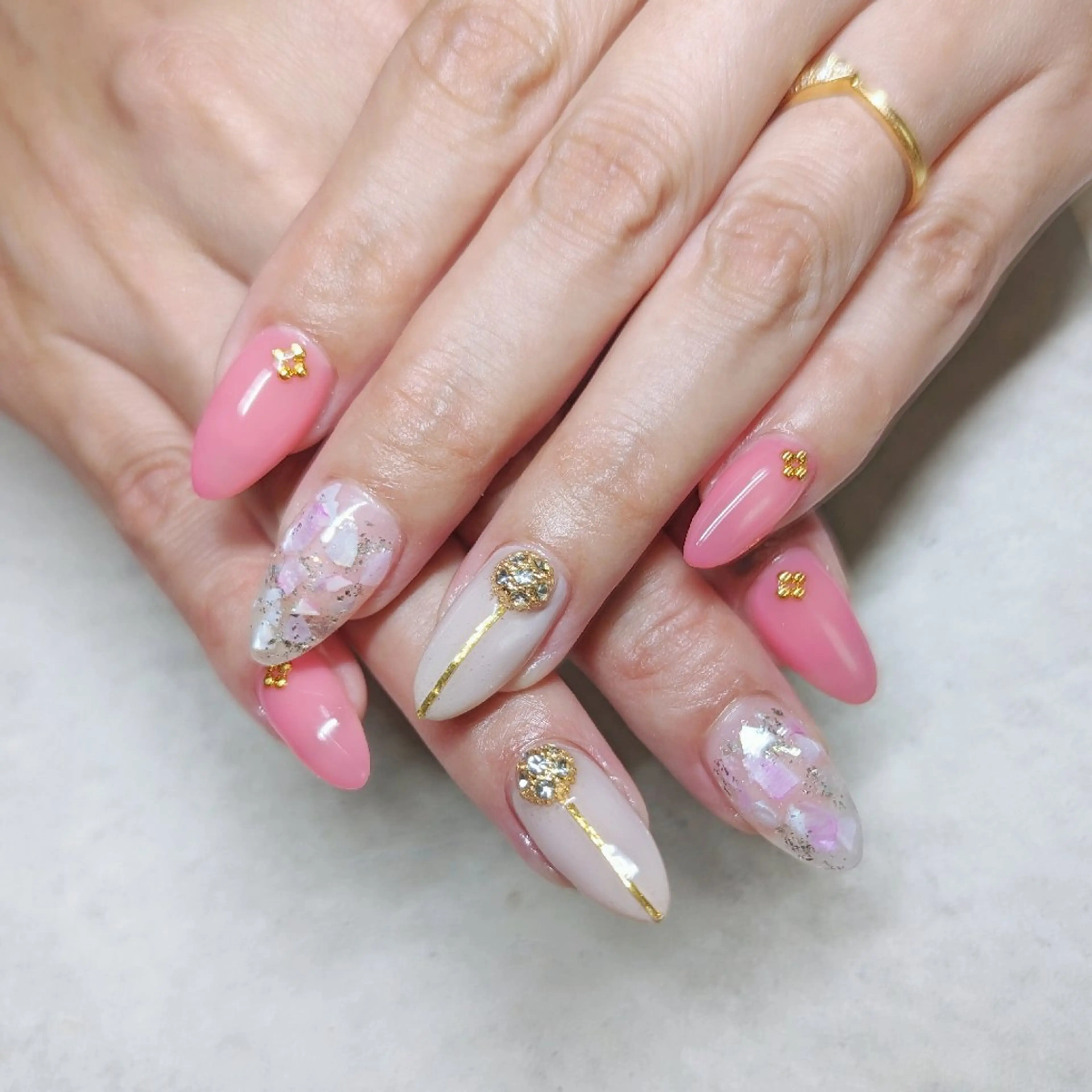 ネイル privatesalon_ILDOR所属・Salon ILDOR のネイルデザイン