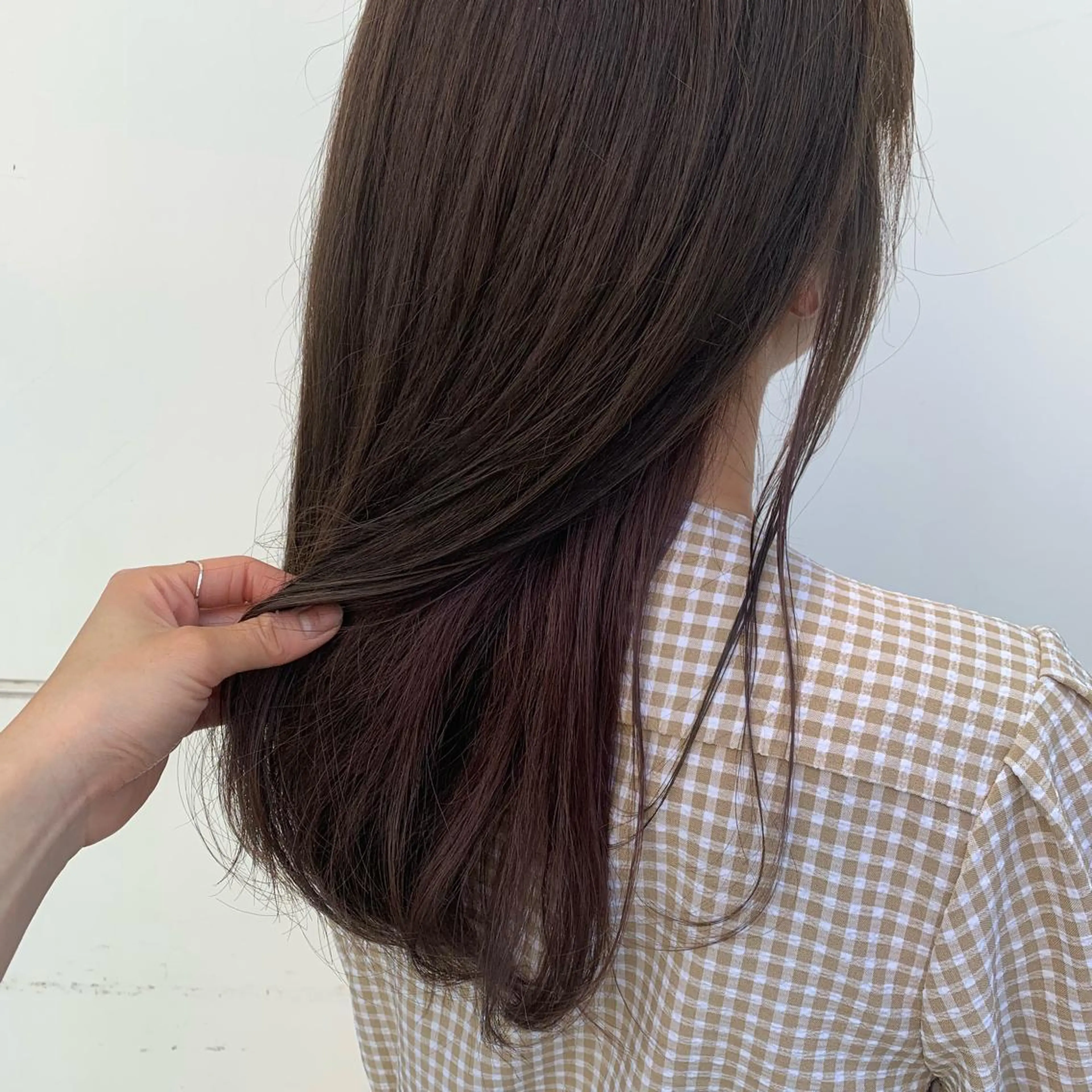 ロング カラー RINA🧤 デザインとボブのヘアスタイル