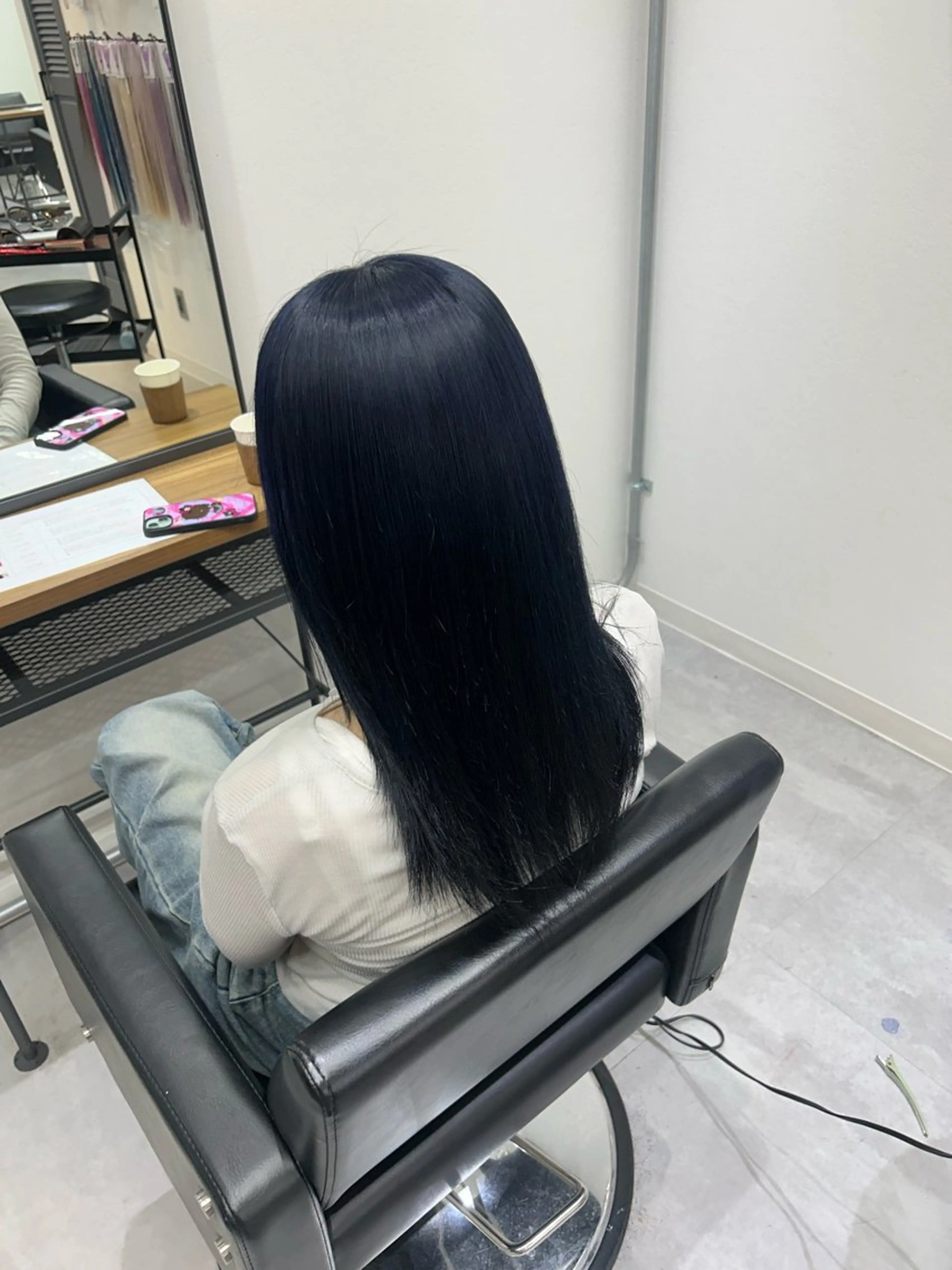 ロング ヘアカラー SAKI🫧透明感 カラー&エクステのヘアスタイル