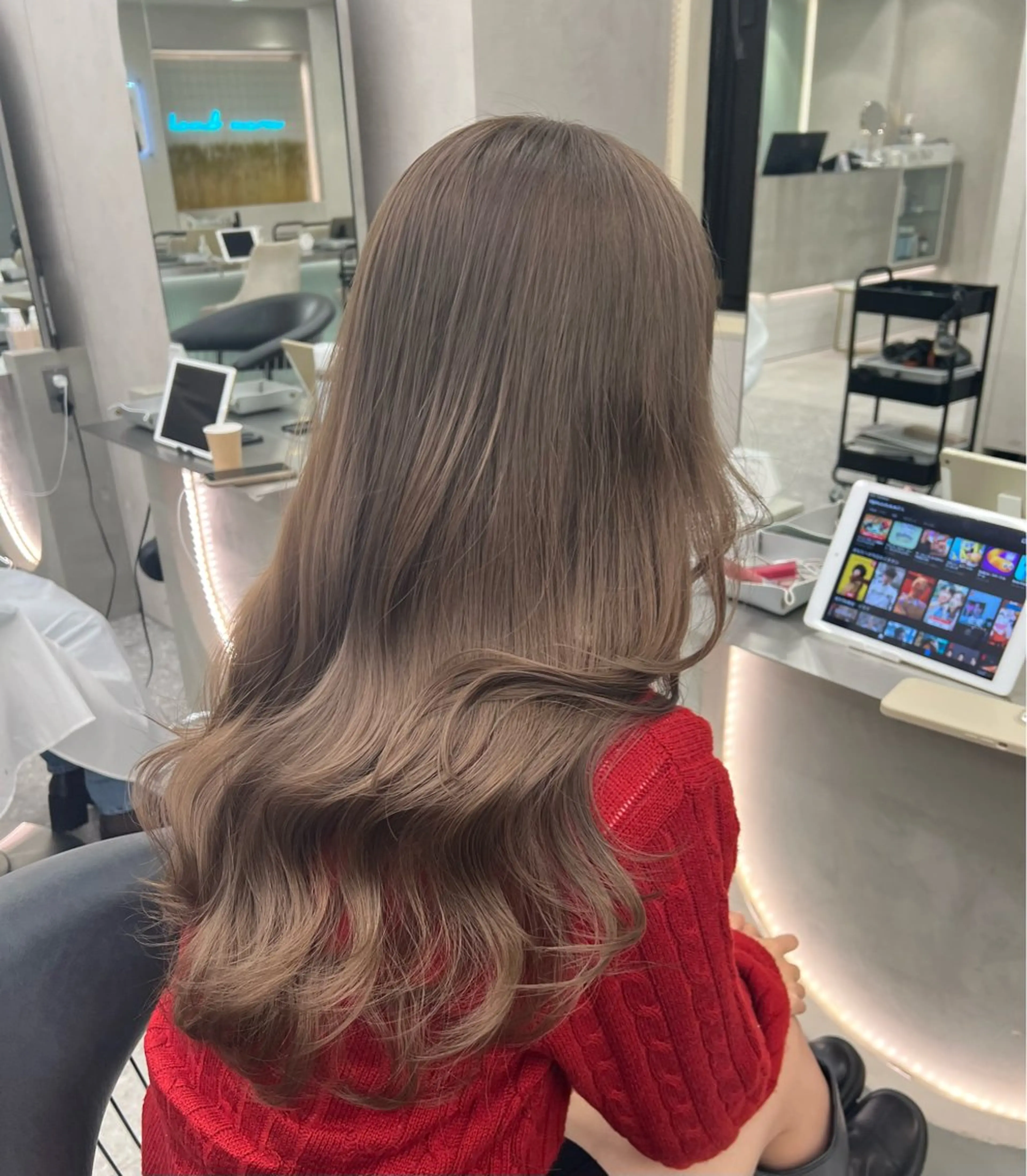 ロング ヘアカラー トリートメント Lond Role所属・🎀透明感ブラウ ンshizuka🎀のヘアスタイル