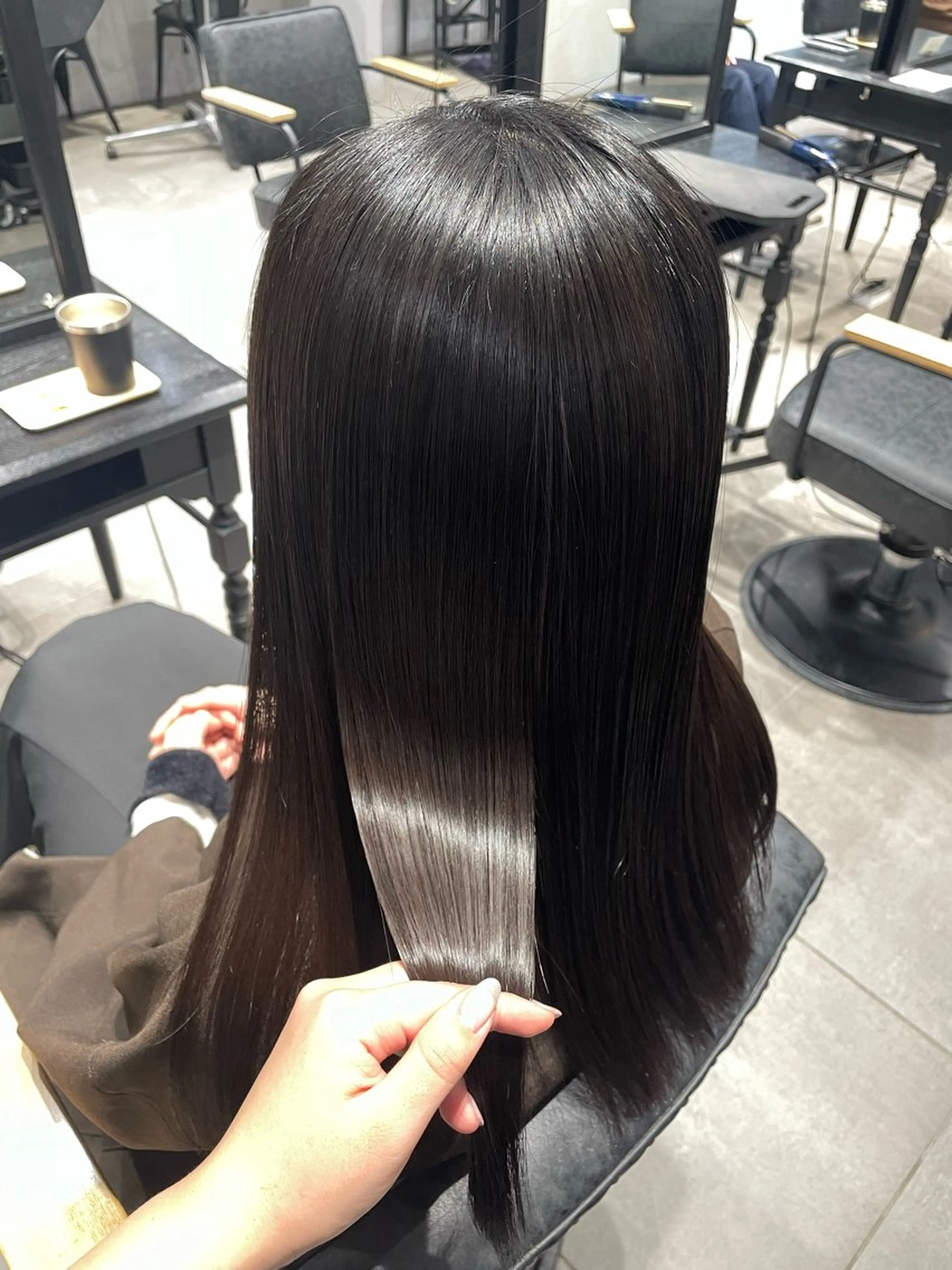 縮毛矯正 🫧縮毛矯正 🫧 小林 夏綺のヘアスタイル