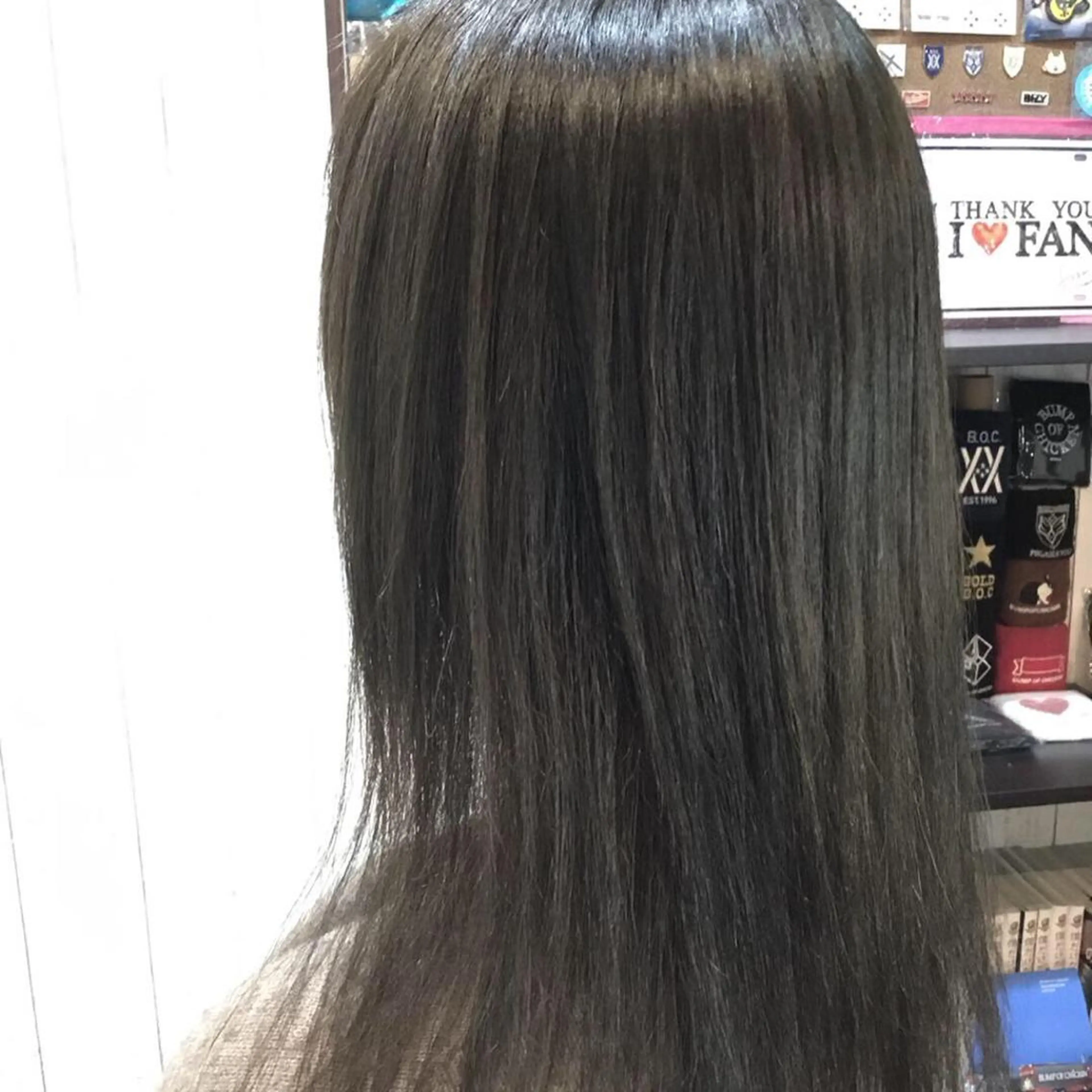 セミロング カラー パーマ embrace エンブレイスのヘアスタイル