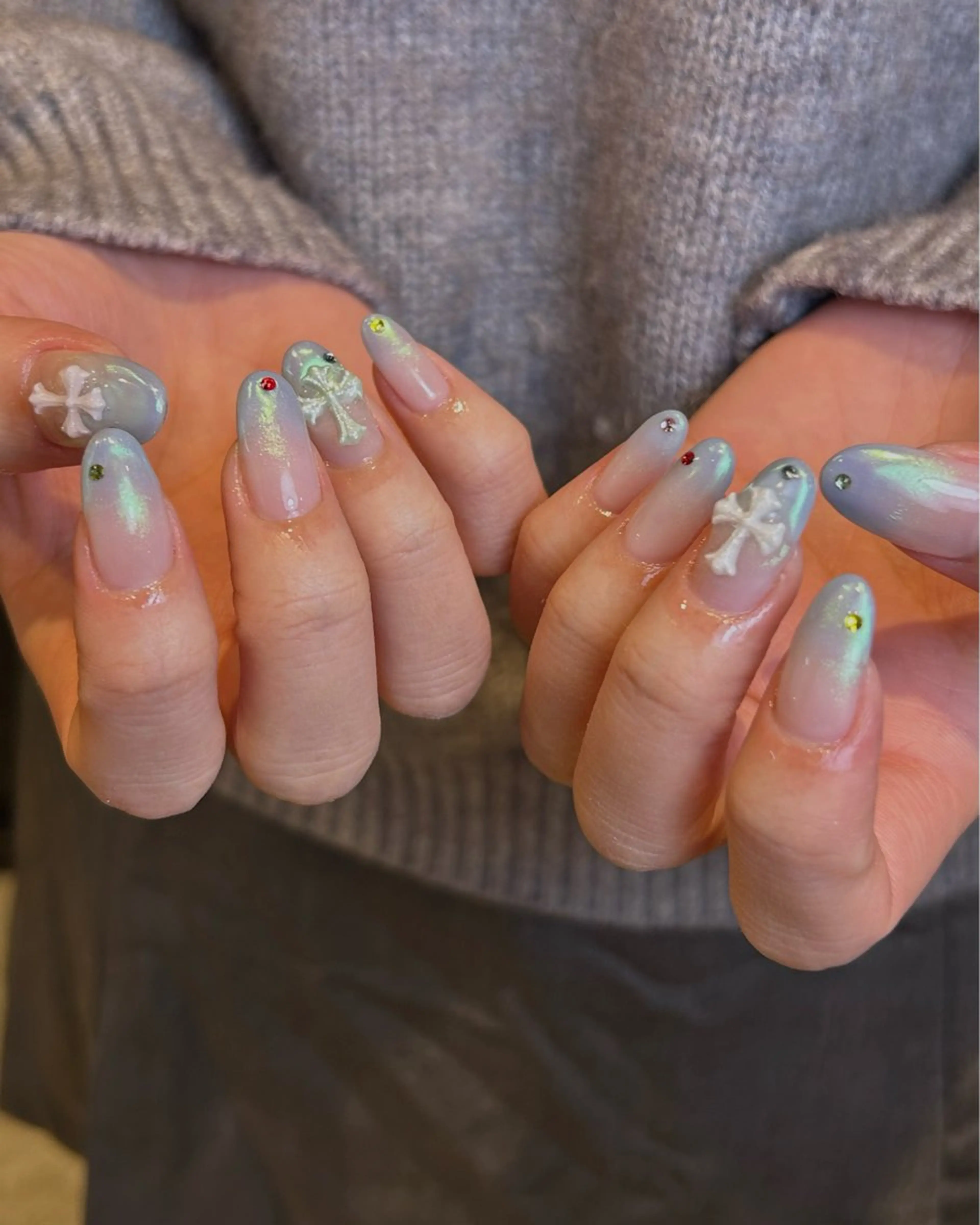 ネイル ミラーネイル ストーンネイル Zen Neo 🪸YUKINE🪸のネイルデザイン