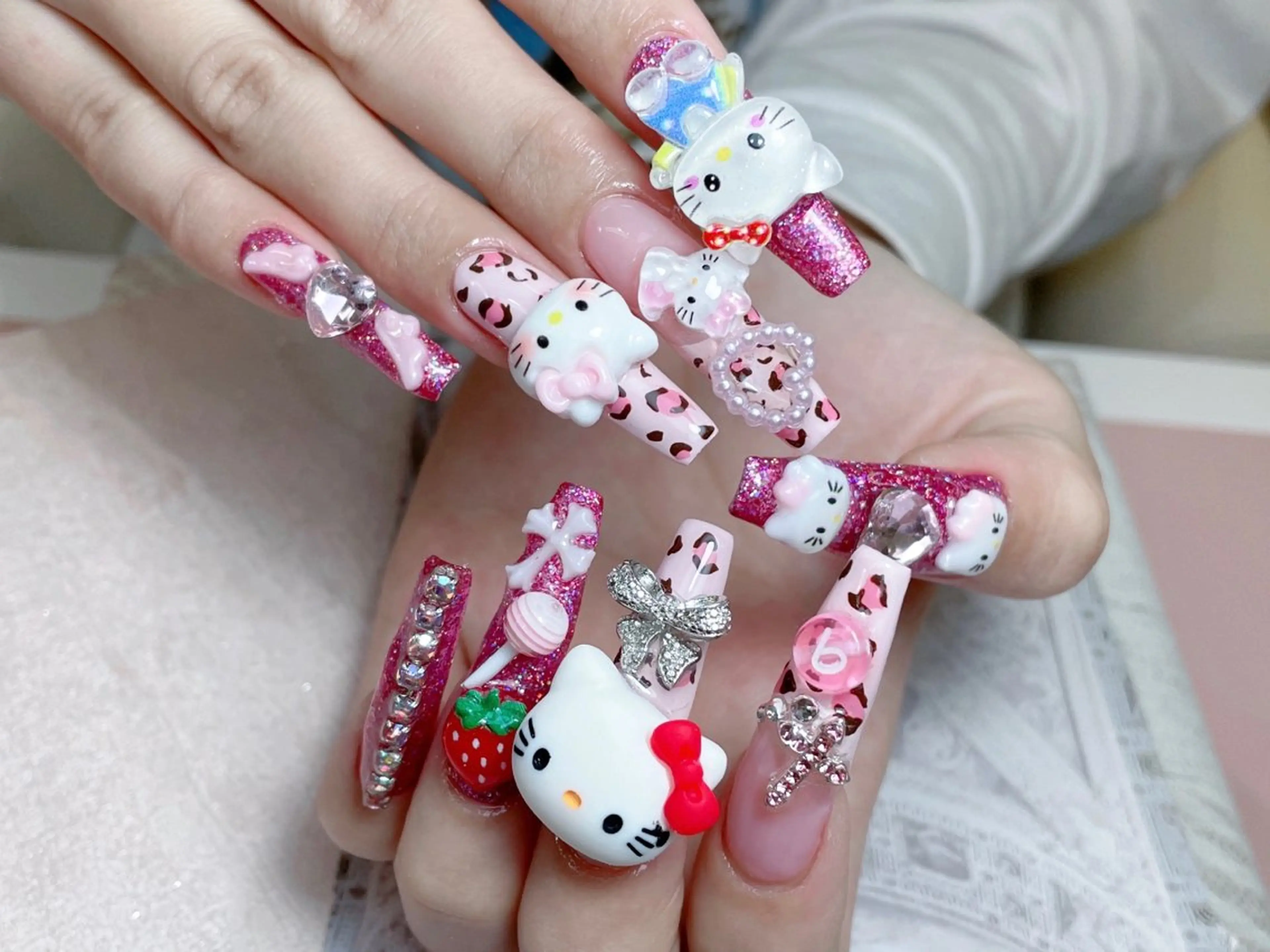 ネイル ロングネイル ハンドネイル MELODY BEAUTY SALON所属・Melody  スカルプ専門店のネイルデザイン