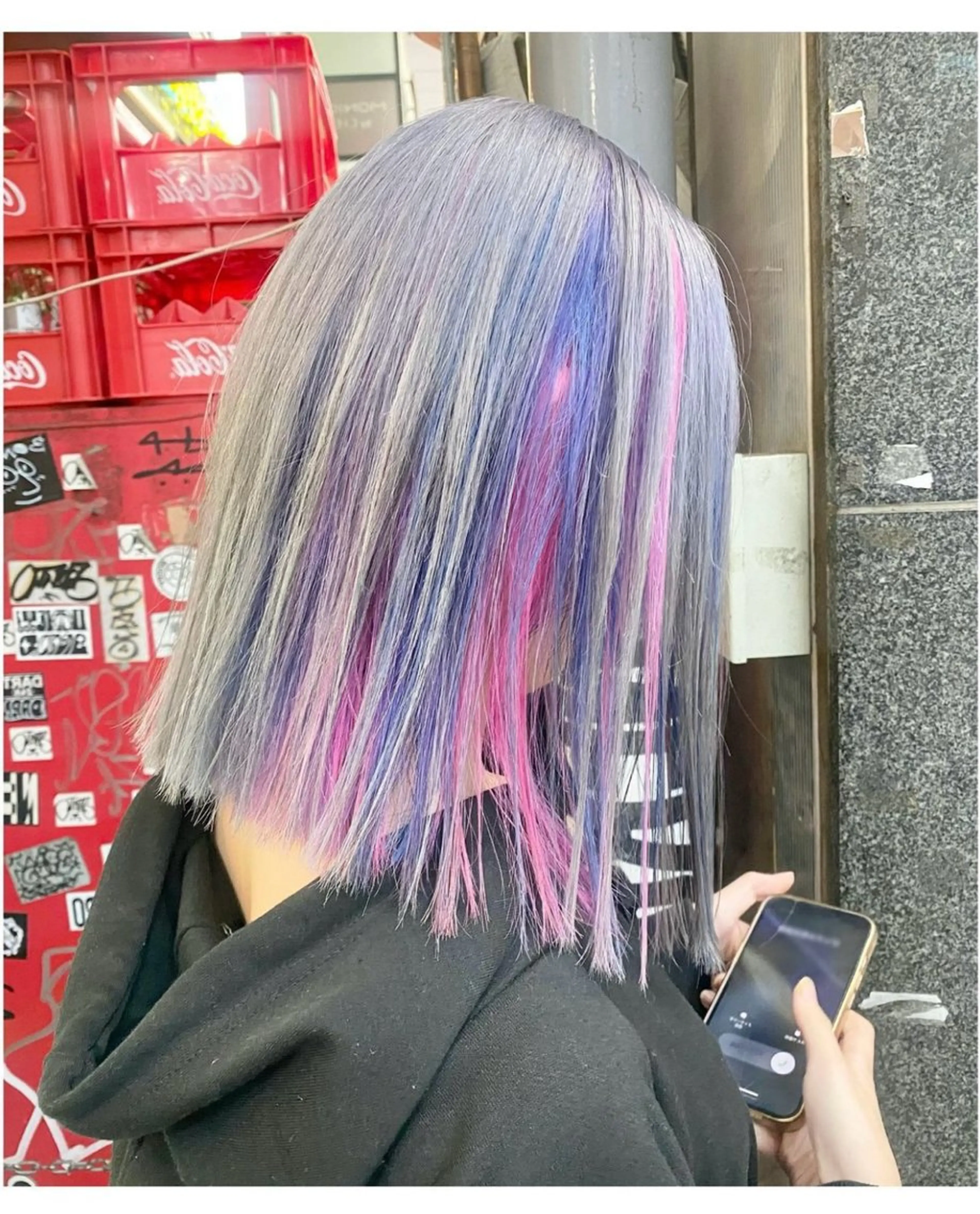 ショート カラー ブリーチ ブルーカラー インナーカラー ピンクカラー シルバー ヘアカラー GARU-ガル-所属・TSUNO🦖 派手髪/オタク美容師のヘアスタイル